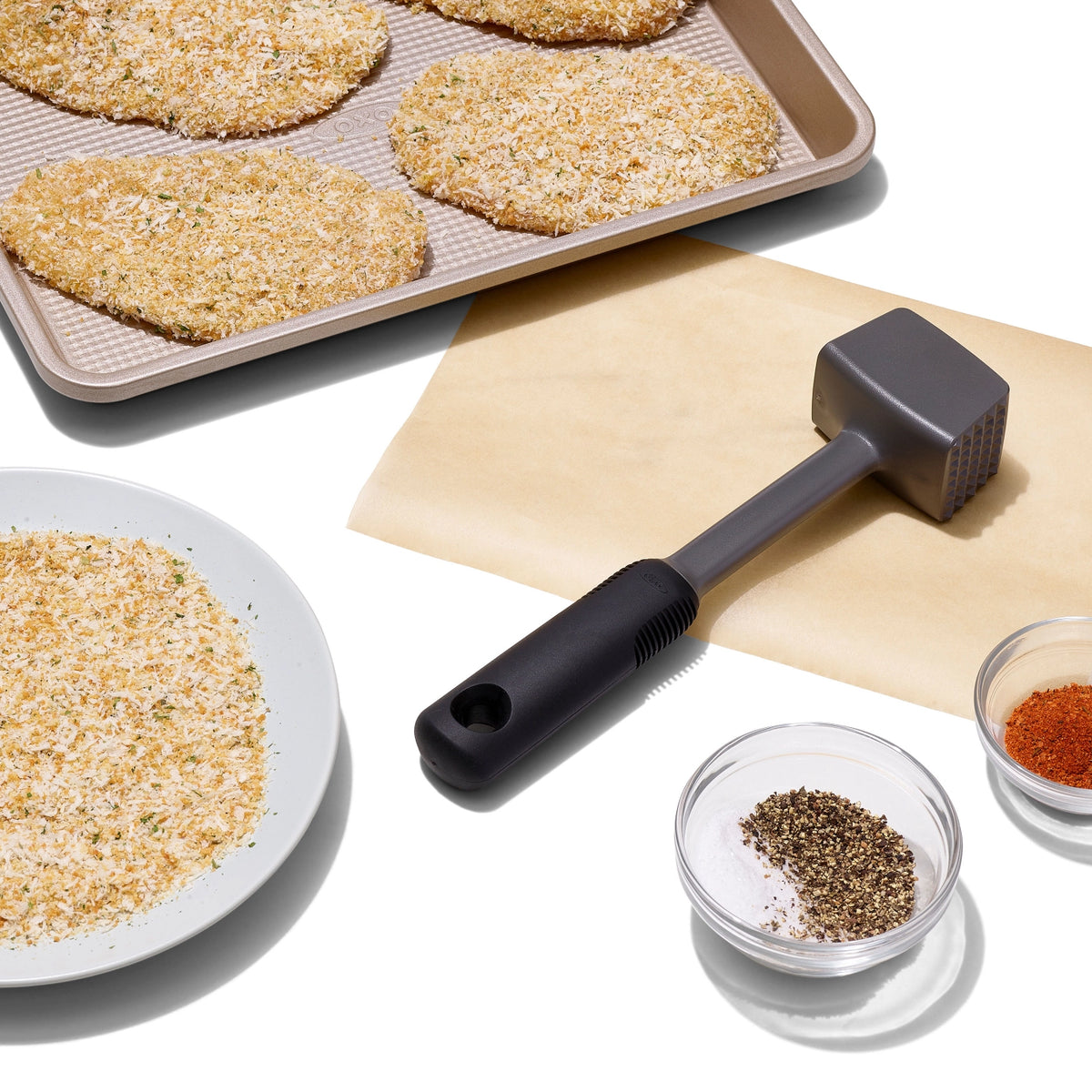 Good Grips Fleischhammer, Kunststoff in Schwarz präsentiert im Onlineshop von KAQTU Design AG. Küchenhelfer ist von OXO