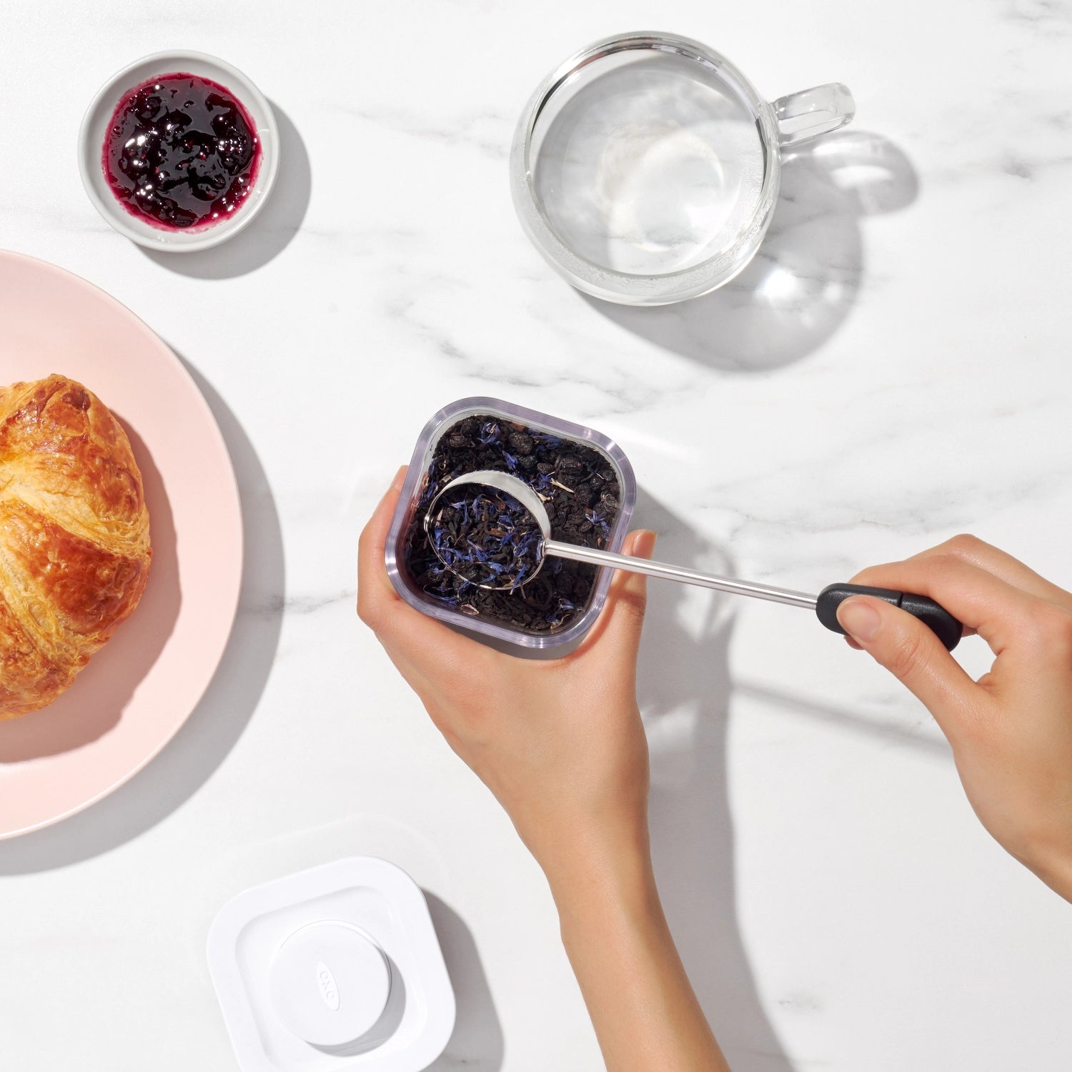 TEA E-E-EGG con chiusura rotante