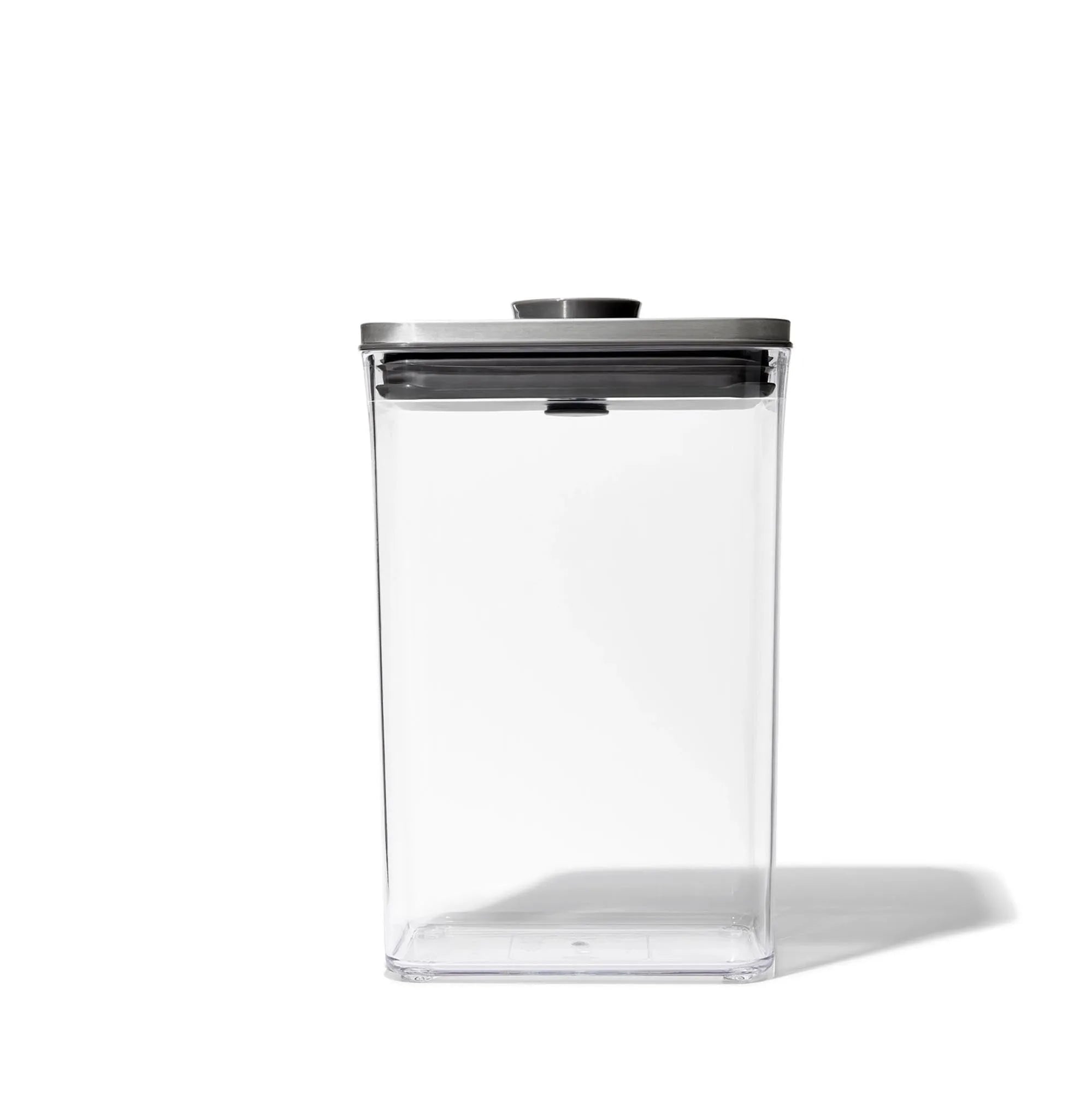 Eleganter 2.6L OXO GG STL POP Behälter: Edelstahl, luftdicht, stapelbar, ideal für trockene Lebensmittel. Frisch & stilvoll!