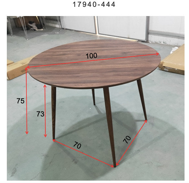 Plaza Tisch in Nussbaum / Schwarz präsentiert im Onlineshop von KAQTU Design AG. Esstisch ist von Venture Home