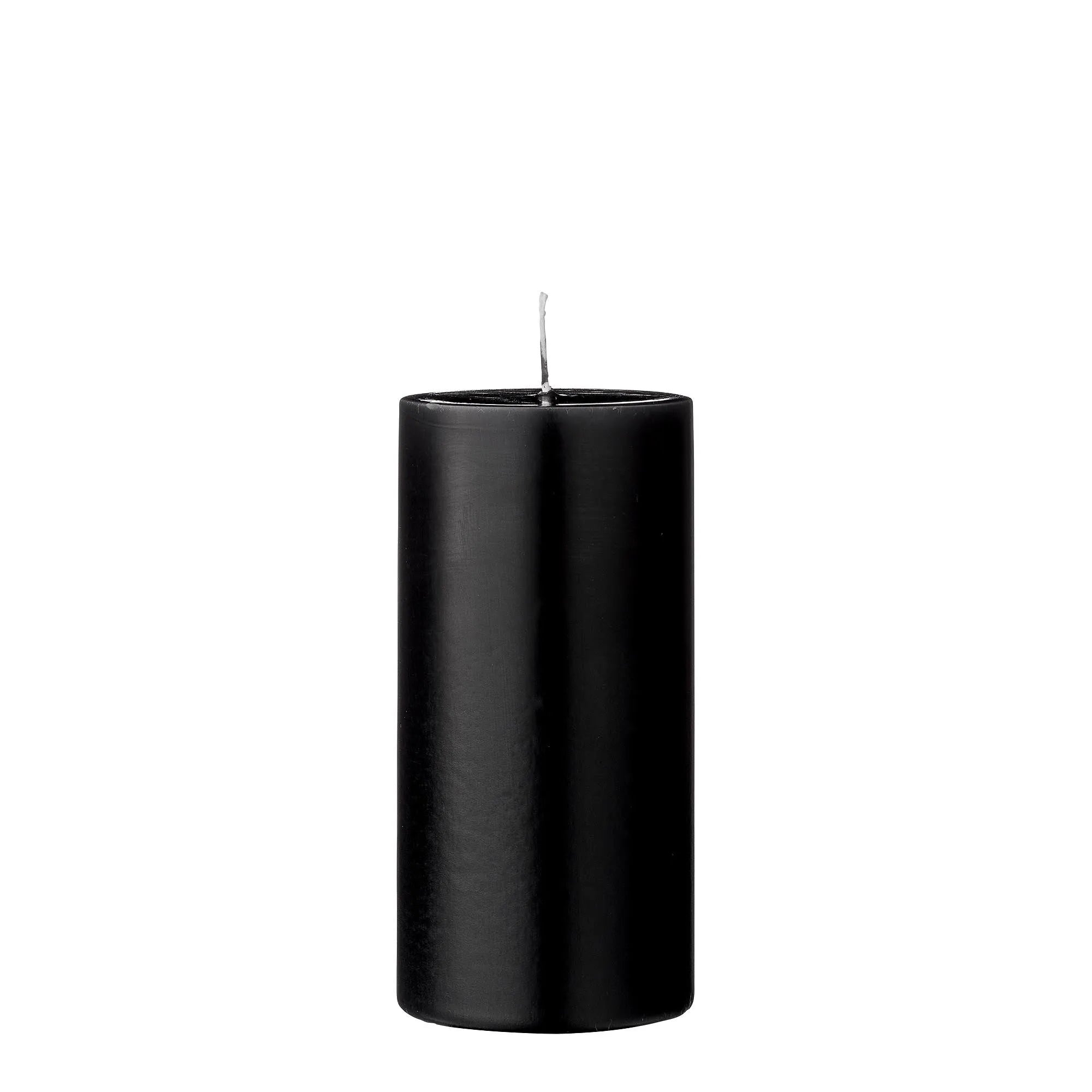 Anja Kerze, Schwarz, Parafin in Black präsentiert im Onlineshop von KAQTU Design AG. Kerzen ist von Bloomingville