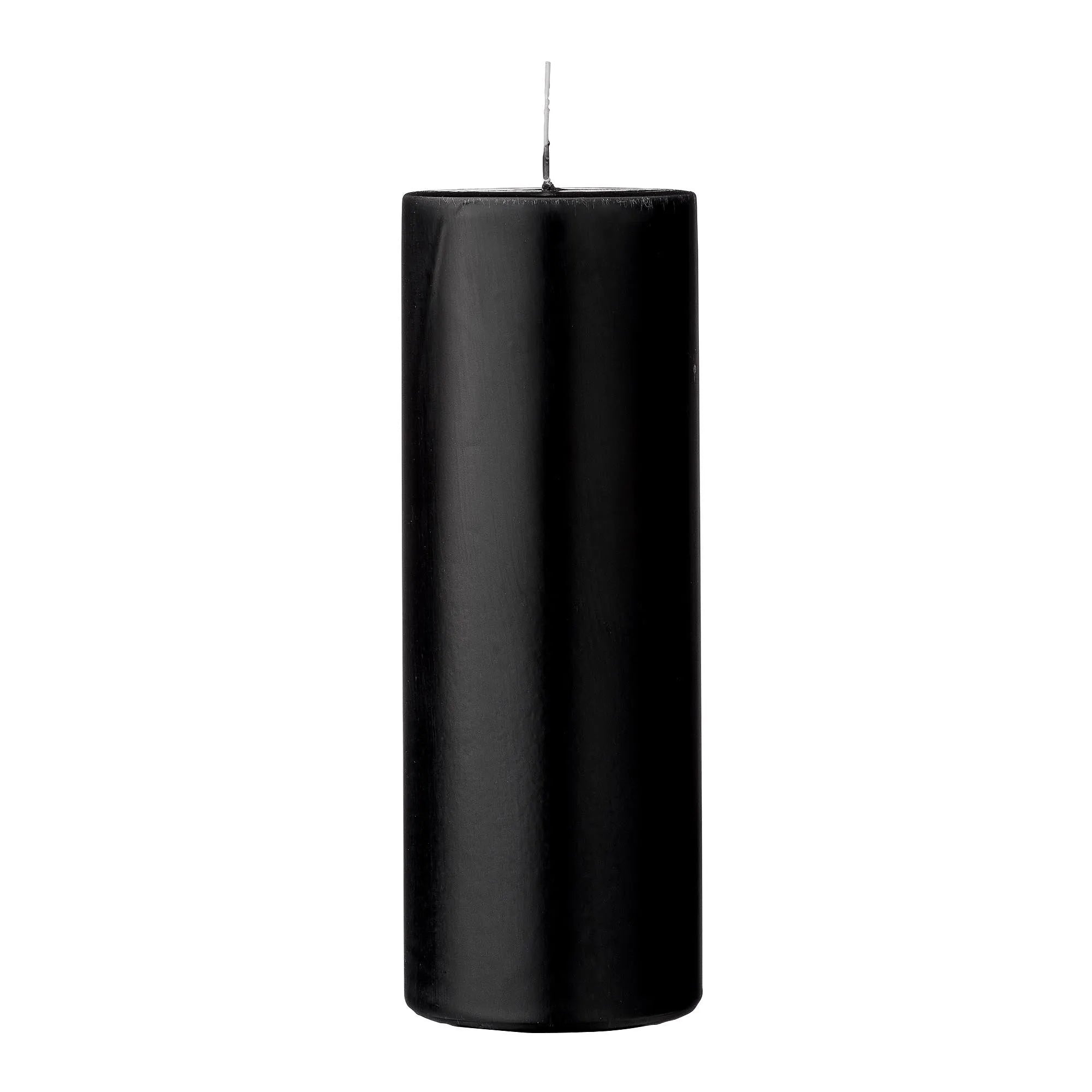 Anja Kerze, Schwarz, Parafin in Black präsentiert im Onlineshop von KAQTU Design AG. Kerzen ist von Bloomingville