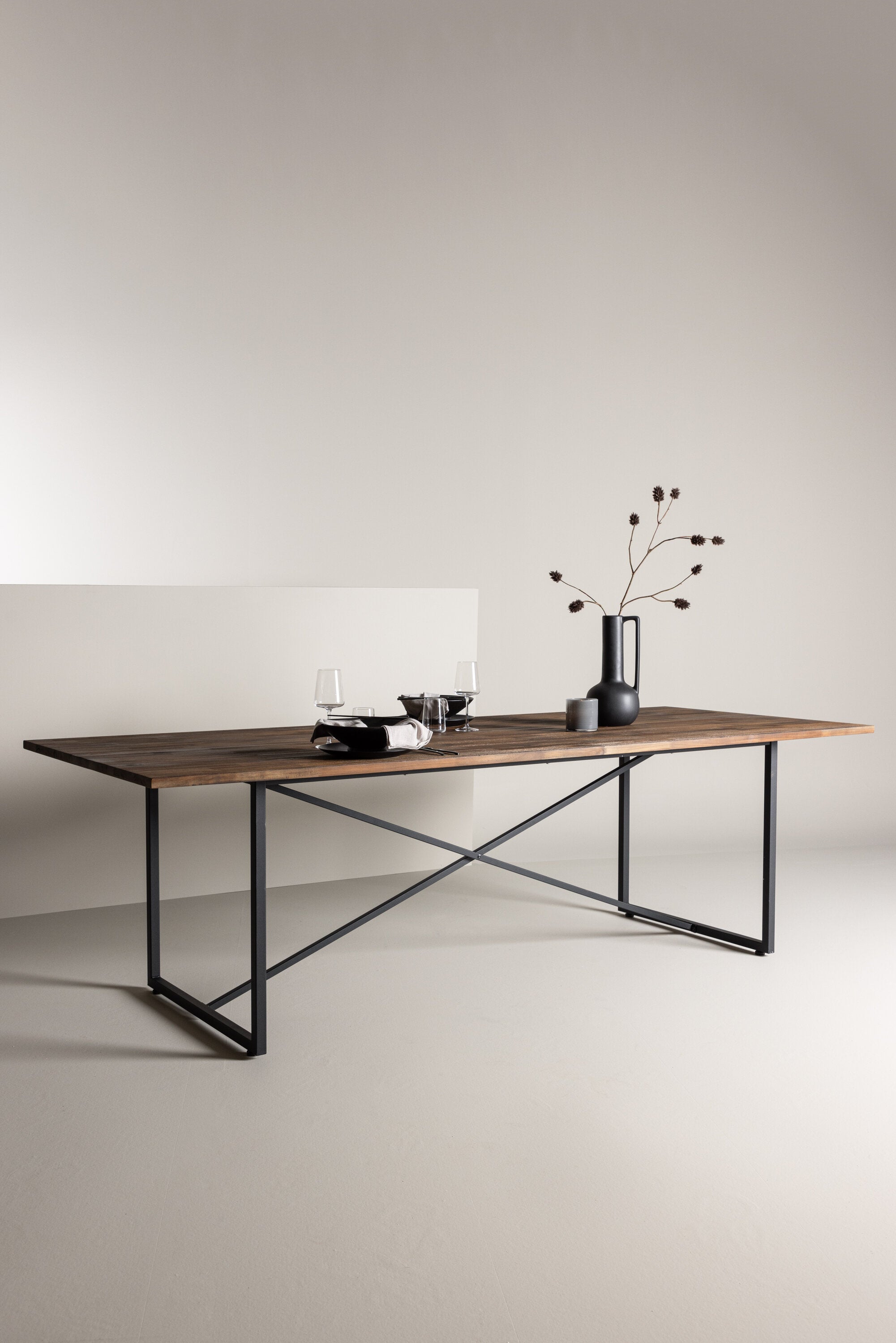 Padang Tisch in Natur präsentiert im Onlineshop von KAQTU Design AG. Esstisch ist von Venture Home