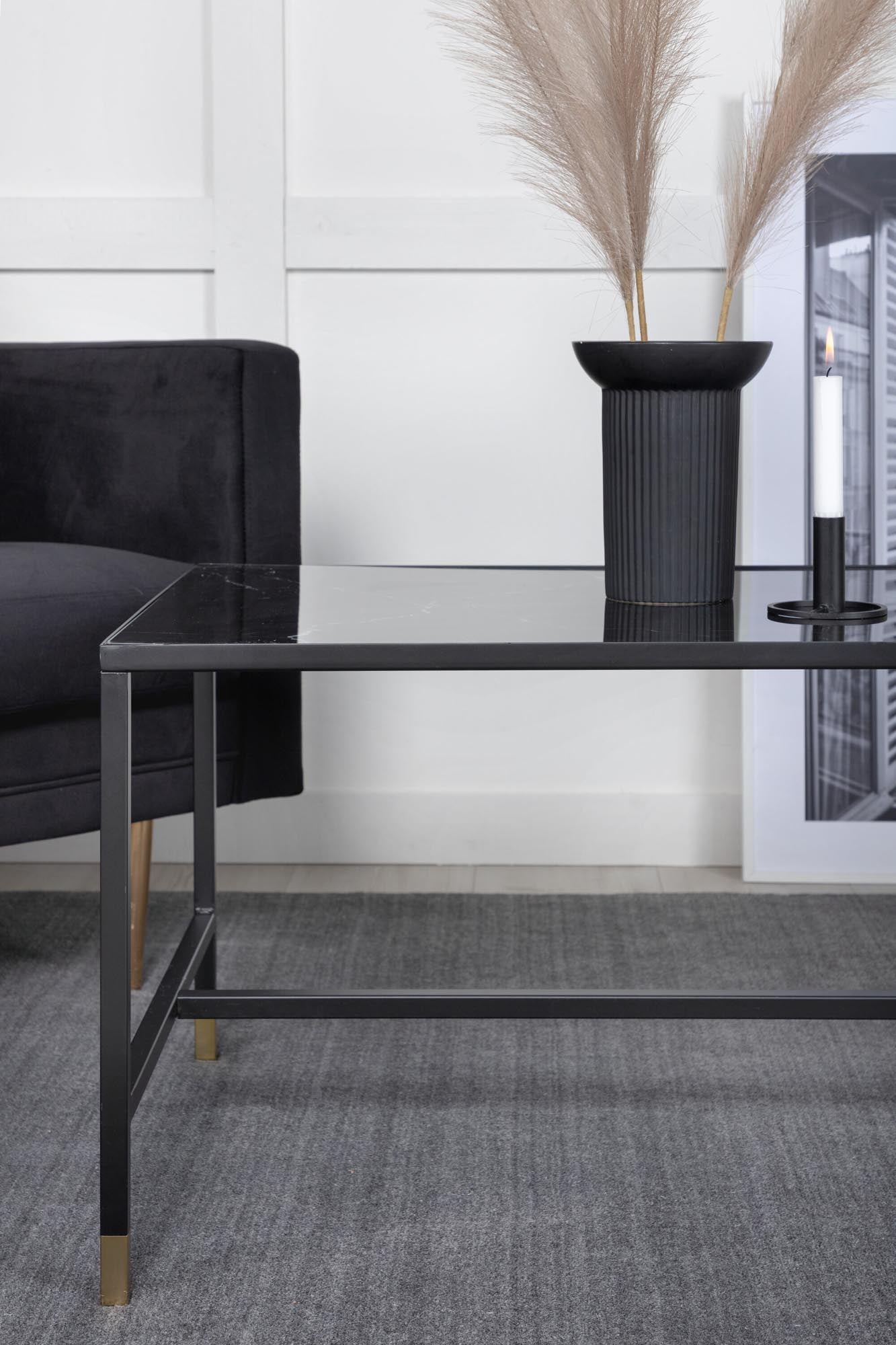 Dipp Beistelltisch in Schwarz/Gold präsentiert im Onlineshop von KAQTU Design AG. Beistelltisch ist von Venture Home