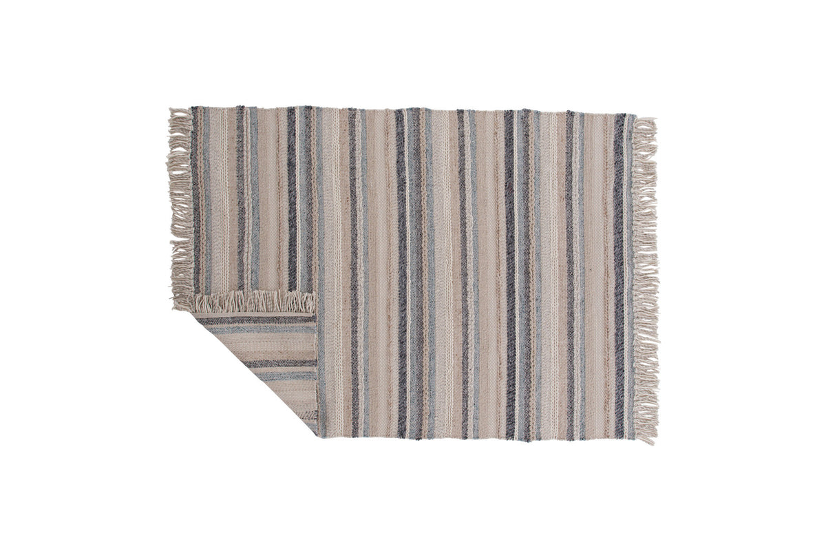 Gudha Teppich in Beige präsentiert im Onlineshop von KAQTU Design AG. Teppich ist von Venture Home