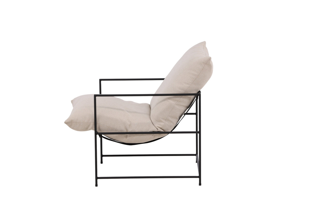 Sedalia Sessel in Weiss präsentiert im Onlineshop von KAQTU Design AG. Sessel mit Armlehnen ist von Venture Home
