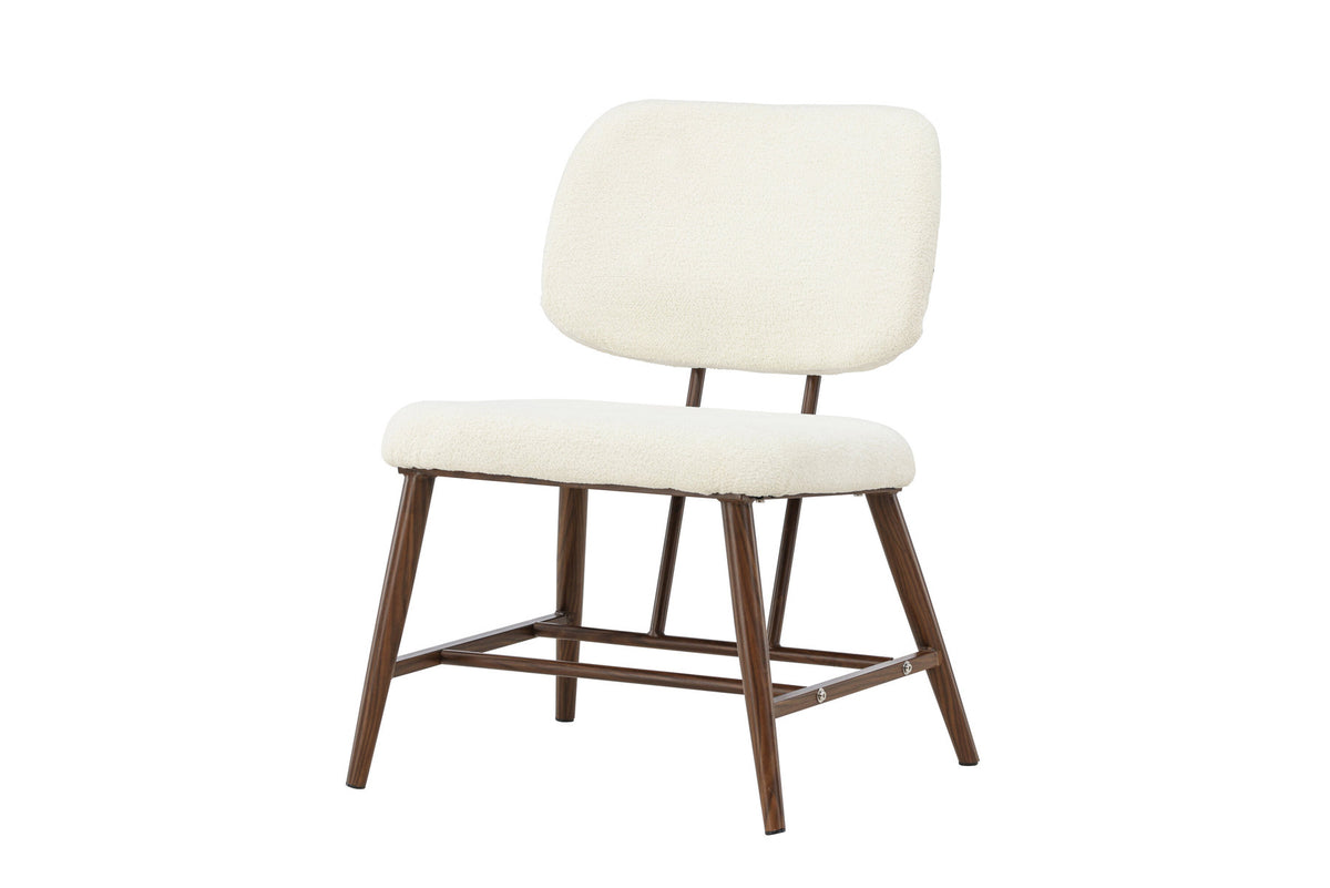 Midland Sessel in Weiss präsentiert im Onlineshop von KAQTU Design AG. Sessel ist von Venture Home