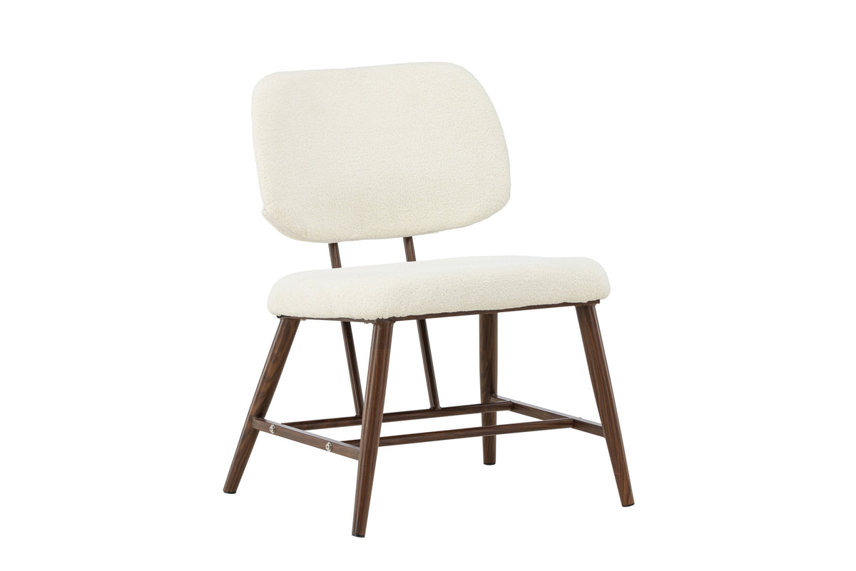 Midland Sessel in Weiss präsentiert im Onlineshop von KAQTU Design AG. Sessel ist von Venture Home