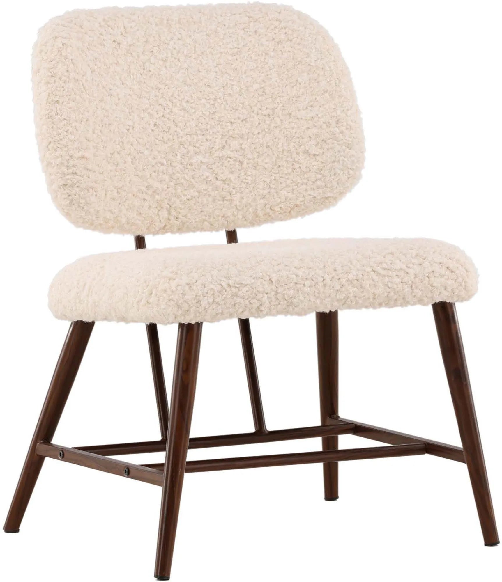 Der Midland Sessel von Venture Home: Modernes Design, weiches Teddy-Material, stilvolle Farben, ideal für jeden Wohnraum.