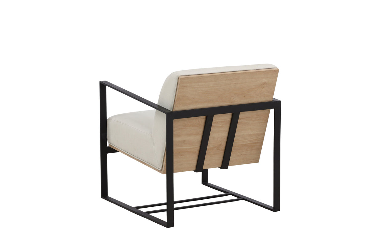 Kansas Sessel in Cremefarben präsentiert im Onlineshop von KAQTU Design AG. Sessel mit Armlehnen ist von Venture Home