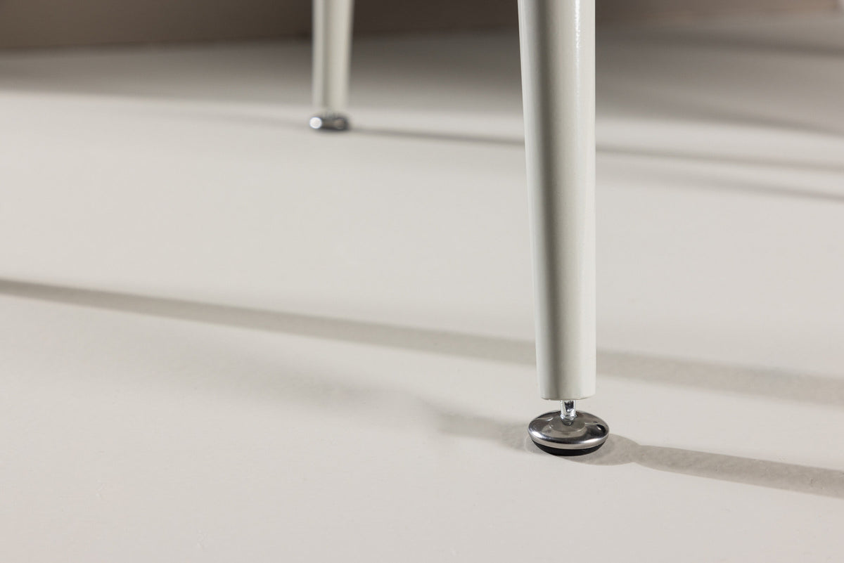 Plaza Kindertisch in Beige präsentiert im Onlineshop von KAQTU Design AG. Esstisch ist von Venture Home