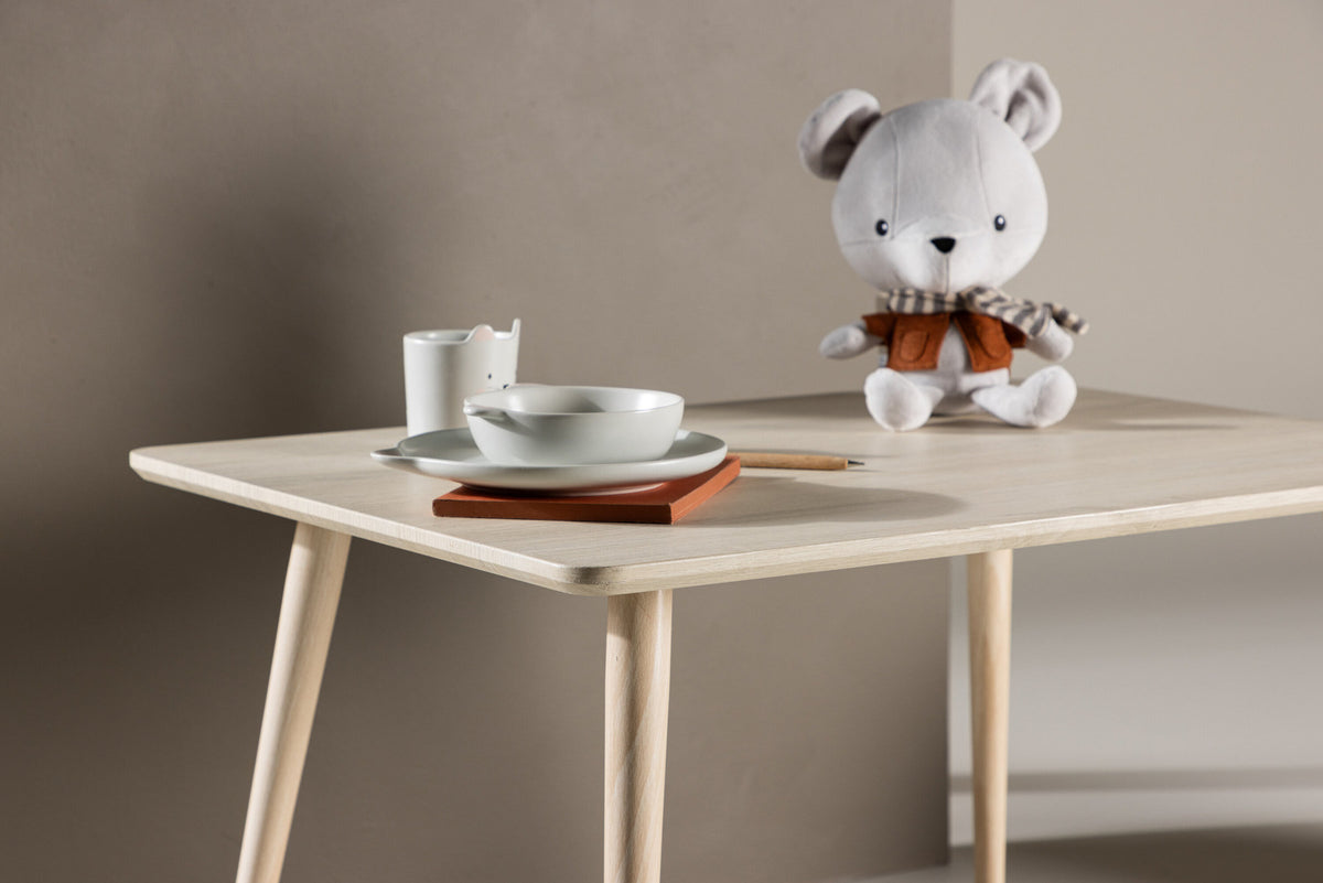 Polar Kindertisch in Tünchen präsentiert im Onlineshop von KAQTU Design AG. Esstisch ist von Venture Home