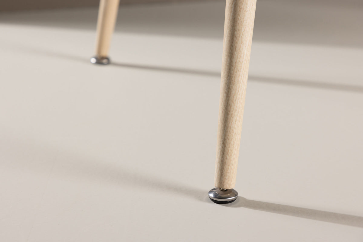 Polar Kindertisch in Tünchen präsentiert im Onlineshop von KAQTU Design AG. Esstisch ist von Venture Home