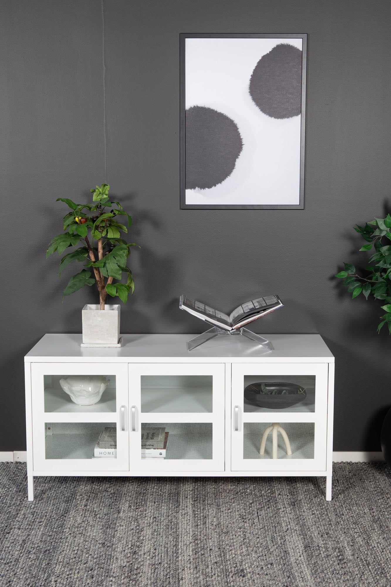 TV Ständer aus Stahl in Weiss präsentiert im Onlineshop von KAQTU Design AG. TV-Möbel ist von Venture Home