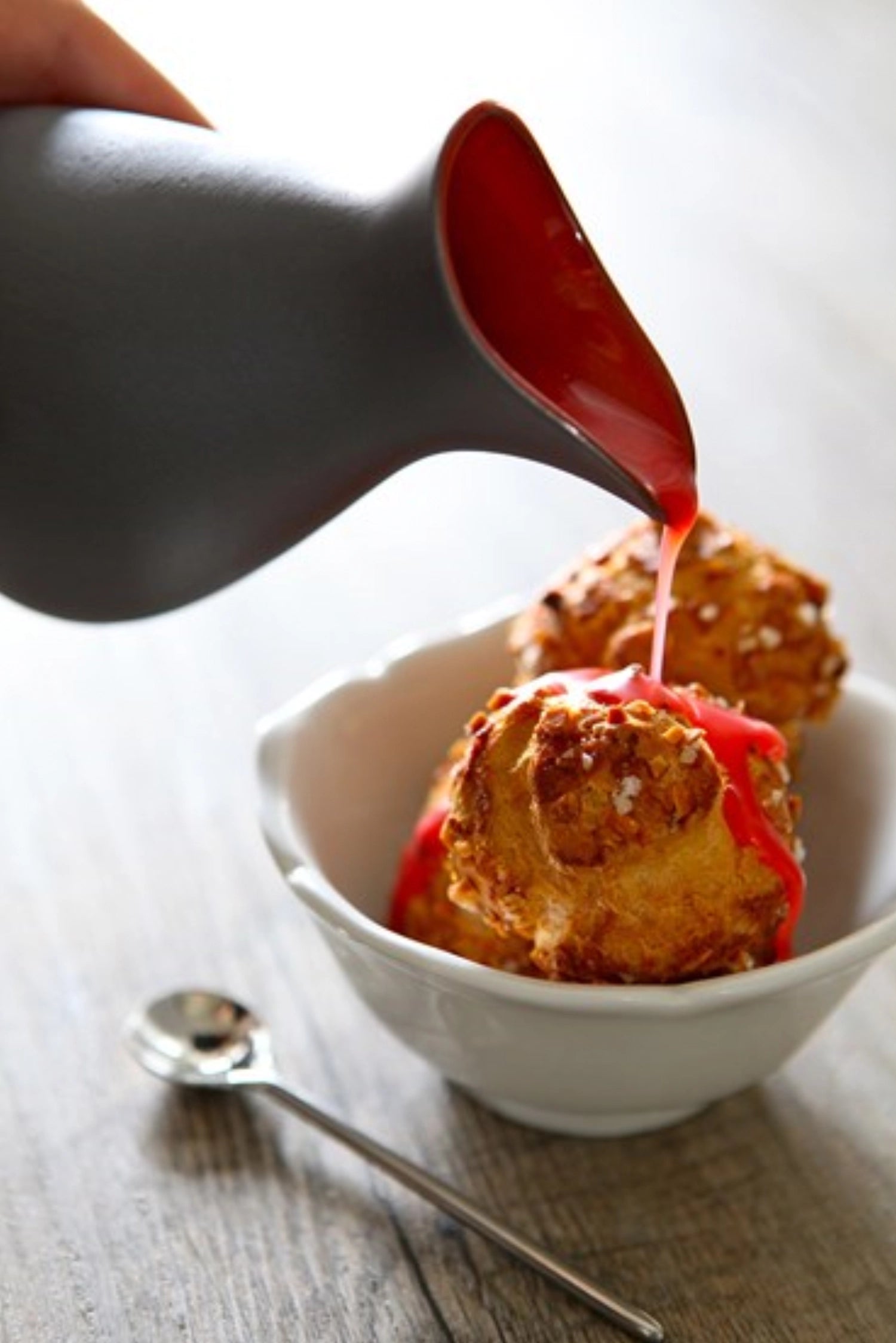 Saucenkanne 25 CL, style ardoise, noir à l'intérieur