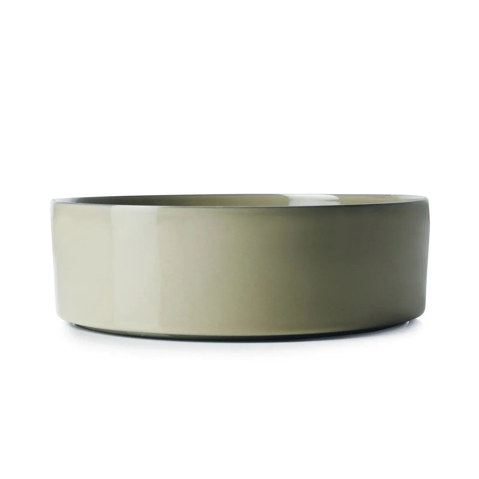 Elegante Revol Salatschüssel Ø25cm in Kardamom für stilvolle Tafeln.