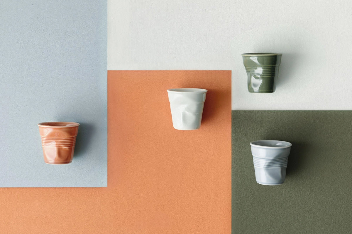 Espresso Knitterbecher 8 cl in Rot präsentiert im Onlineshop von KAQTU Design AG. Espressotassen ist von Revol