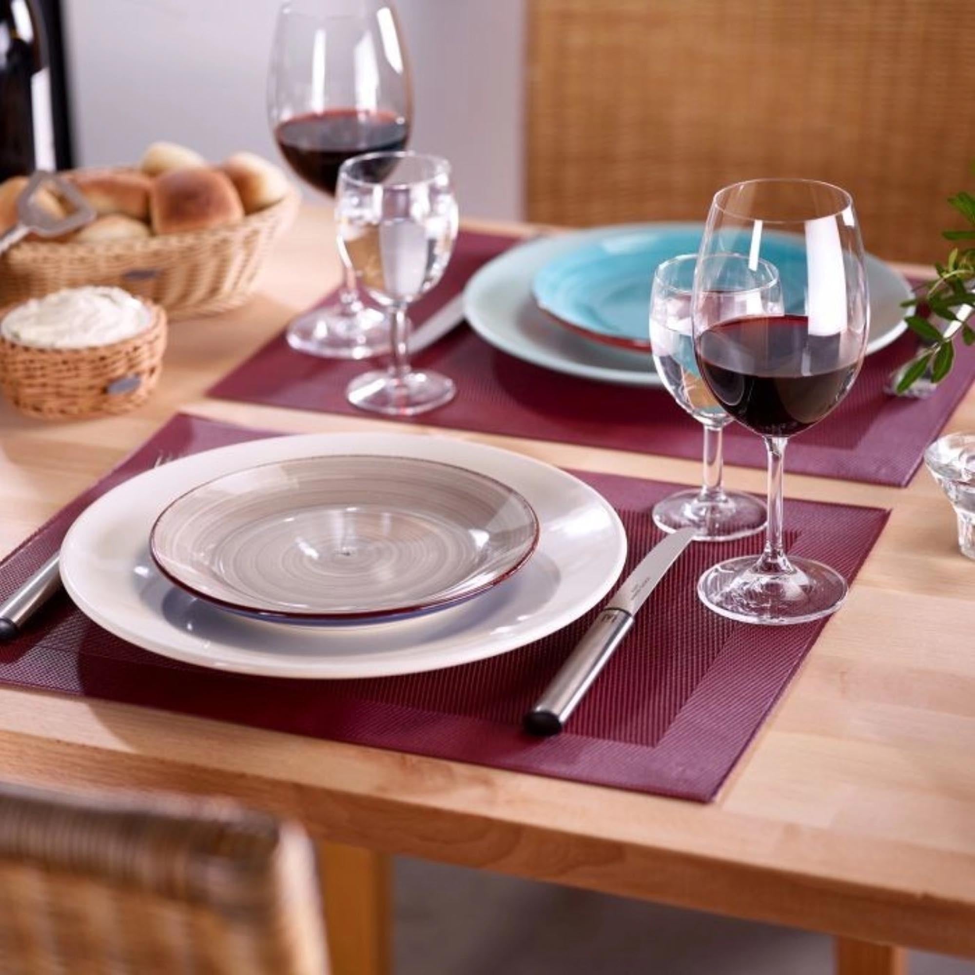 Elegantes bordeauxfarbenes Tischset von Westmark, rechteckig, 32x42cm, ideal für stilvolle Tischdekoration und Schutz der Oberfläche.
