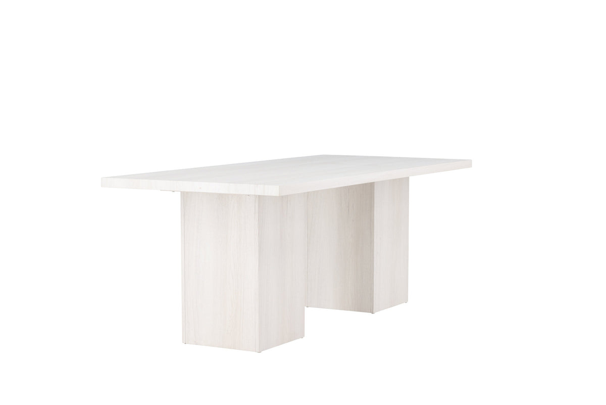 Olga Esstisch in Weiss präsentiert im Onlineshop von KAQTU Design AG. Esstisch ist von Venture Home