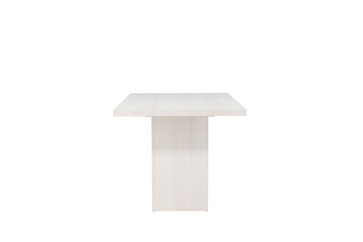 Olga Esstisch in Weiss präsentiert im Onlineshop von KAQTU Design AG. Esstisch ist von Venture Home