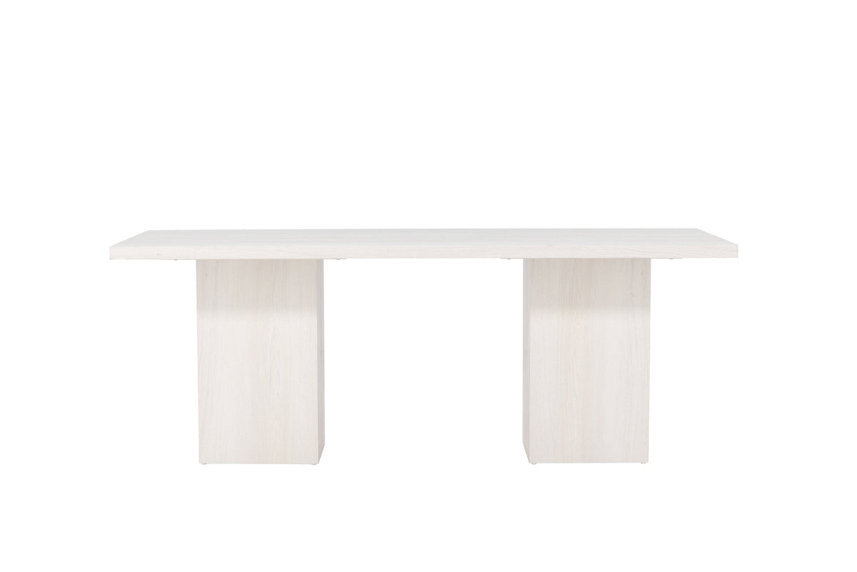 Olga Esstisch in Weiss präsentiert im Onlineshop von KAQTU Design AG. Esstisch ist von Venture Home