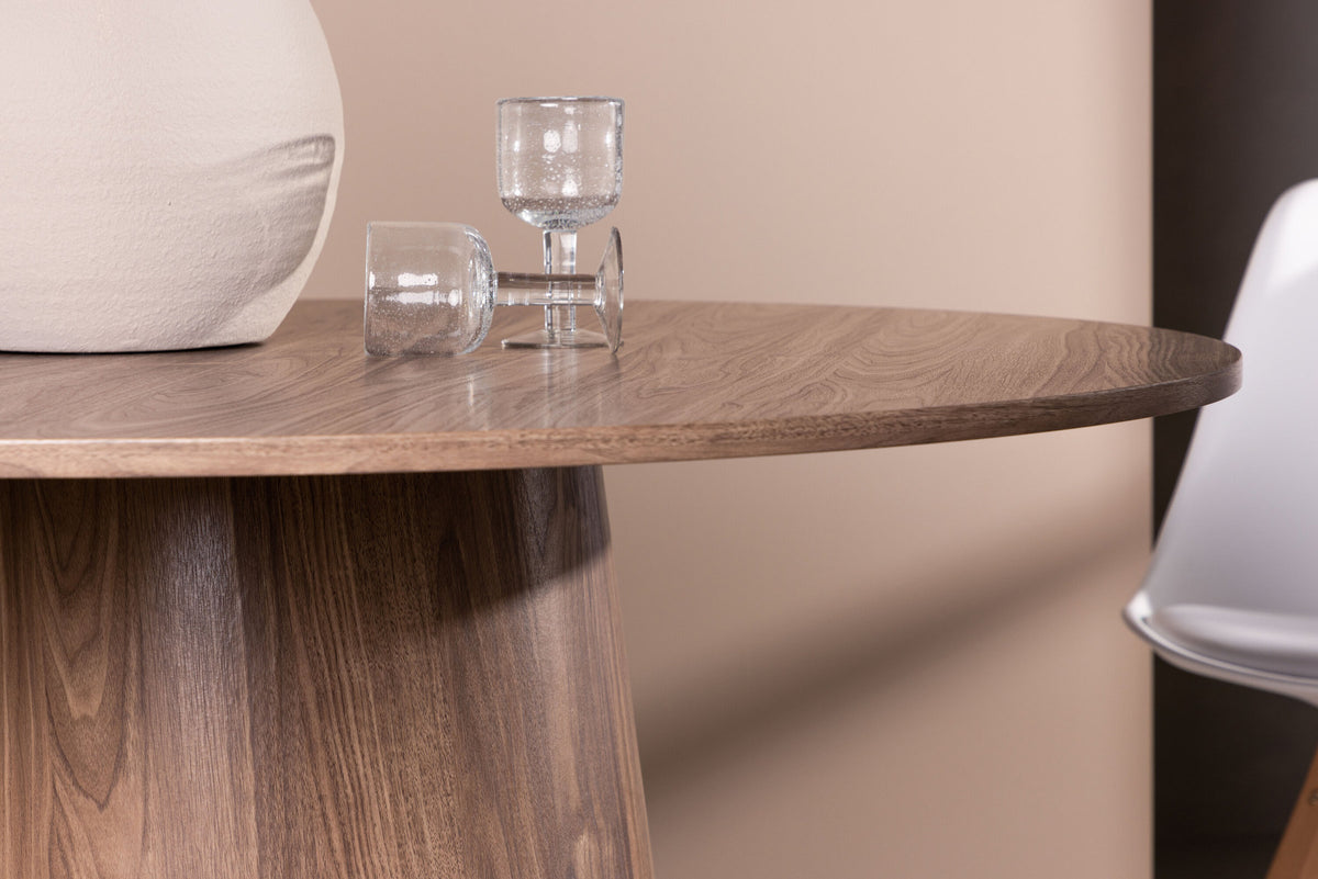 Lanzo Esstisch in Natur präsentiert im Onlineshop von KAQTU Design AG. Esstisch ist von Venture Home