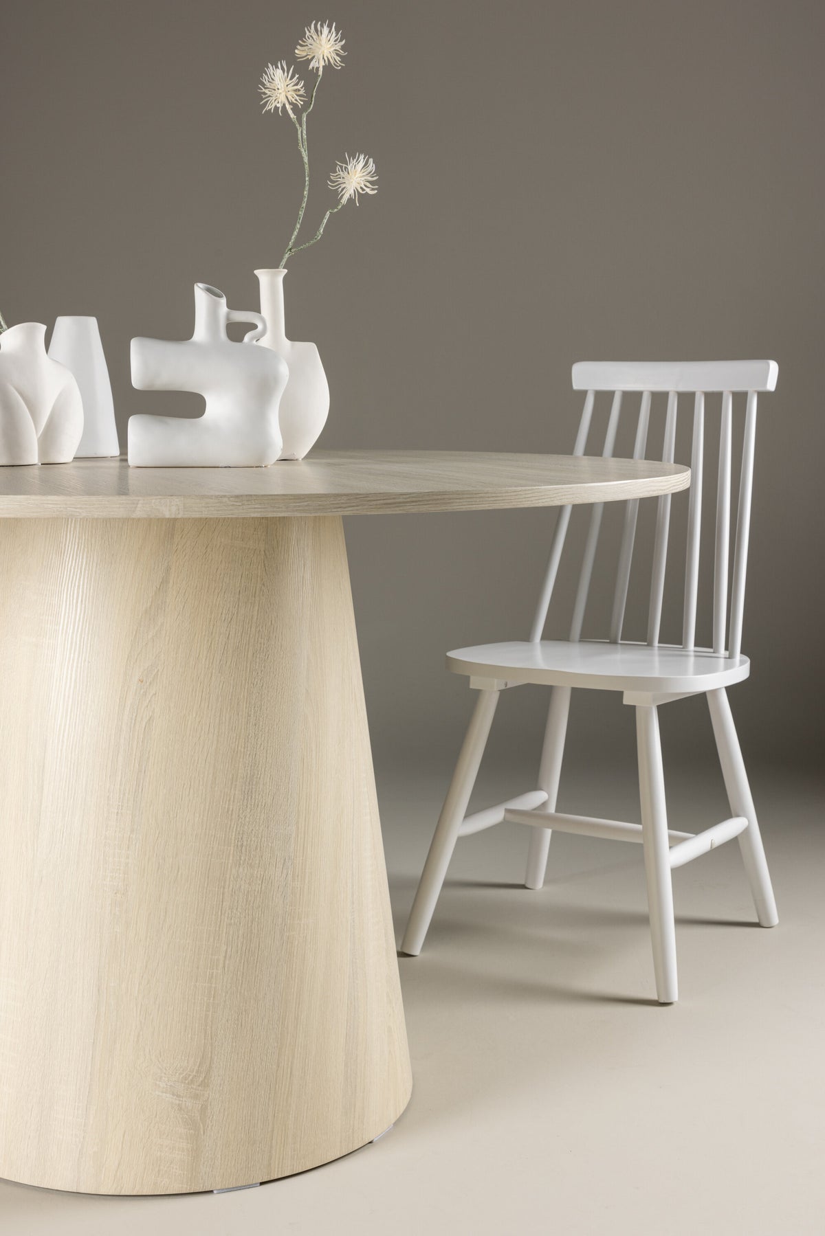 Lanzo Esstisch in Tünchen präsentiert im Onlineshop von KAQTU Design AG. Esstisch ist von Venture Home