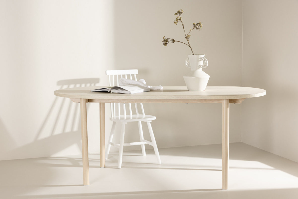 Andy Esstisch in Tünchen präsentiert im Onlineshop von KAQTU Design AG. Esstisch ist von Venture Home