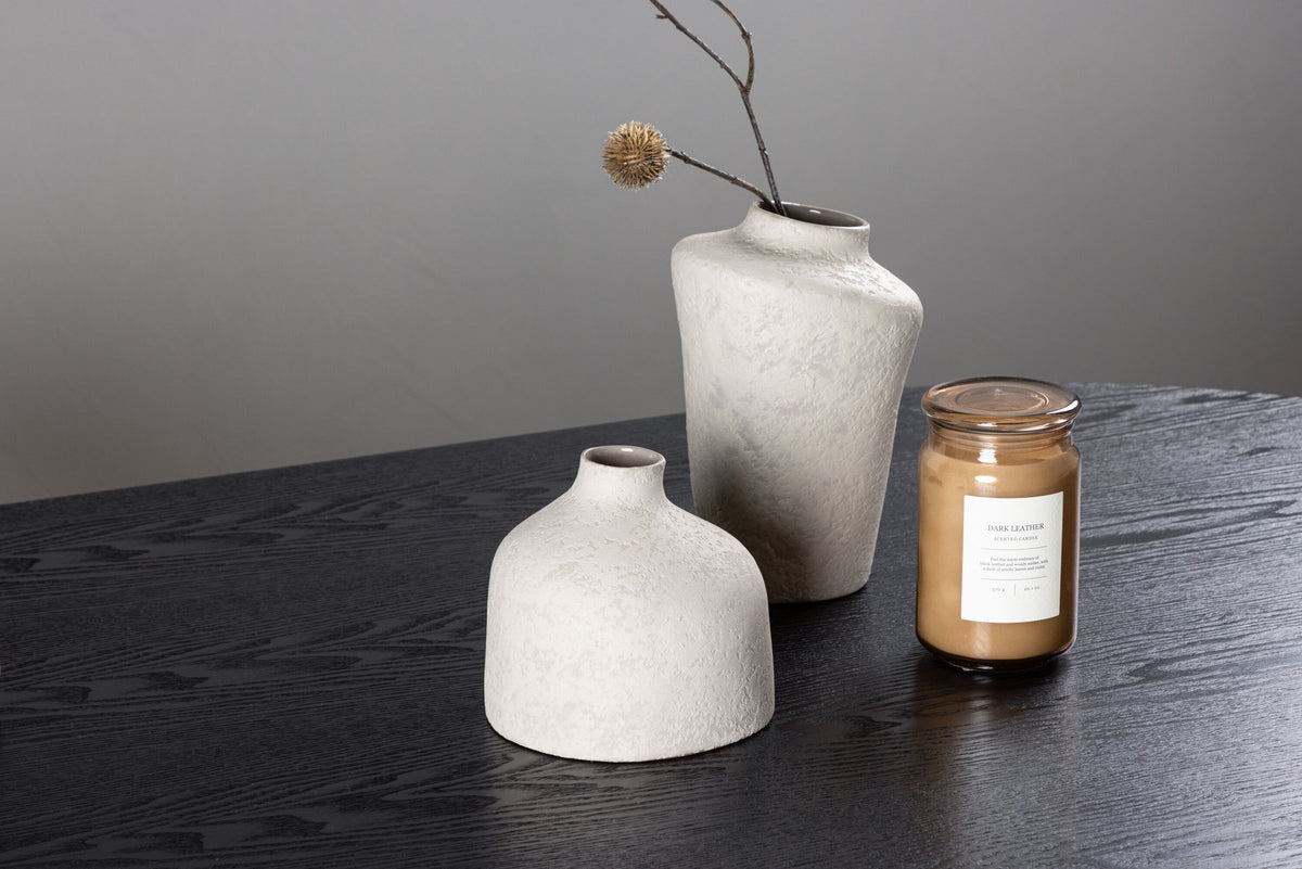 Isolde Esstisch in Schwarz präsentiert im Onlineshop von KAQTU Design AG. Esstisch ist von Venture Home