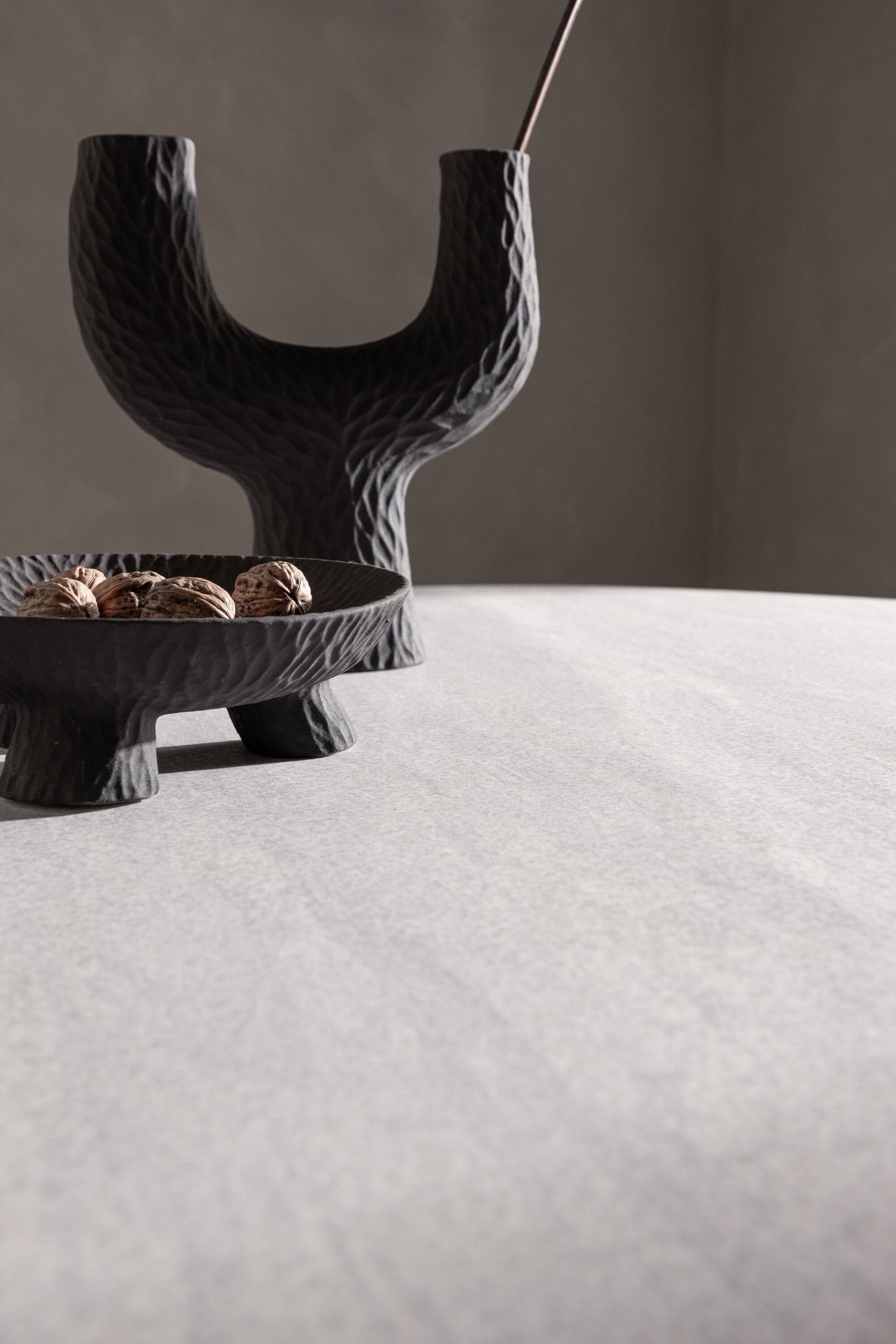 Grönvik Tisch in Hellgrau präsentiert im Onlineshop von KAQTU Design AG. Esstisch ist von Venture Home