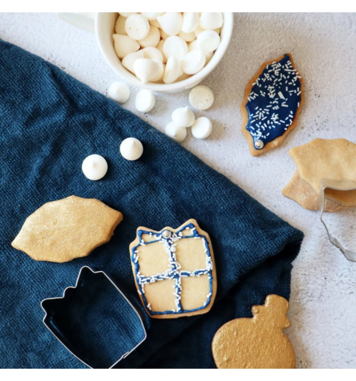 18-tlg. Set Ausstechformen Weihnachten in Silber präsentiert im Onlineshop von KAQTU Design AG. Ausstecher ist von Scrap Cooking