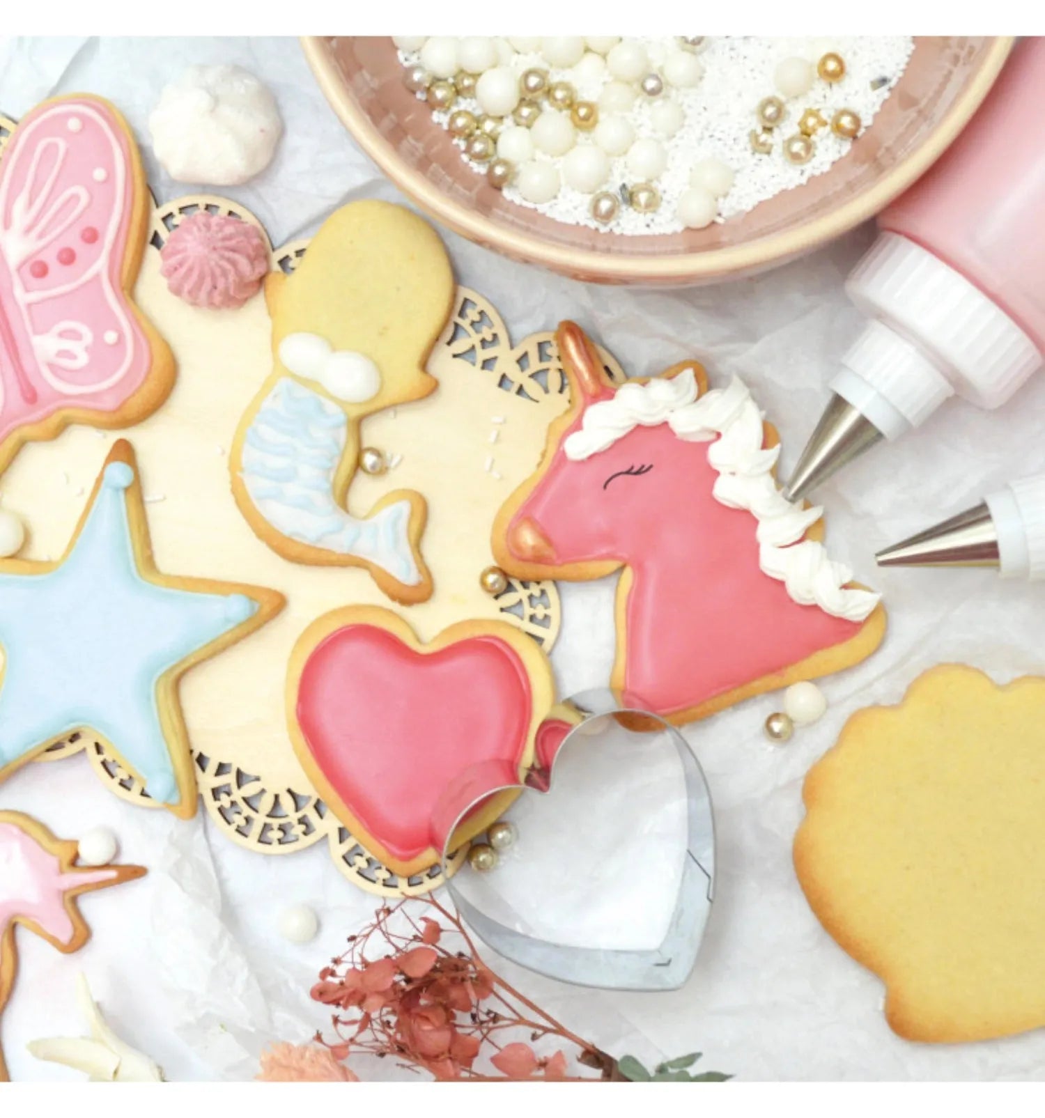 Kreatives Backen mit dem 16-tlg. Märchen-Ausstecher-Set von Scrap Cooking.
