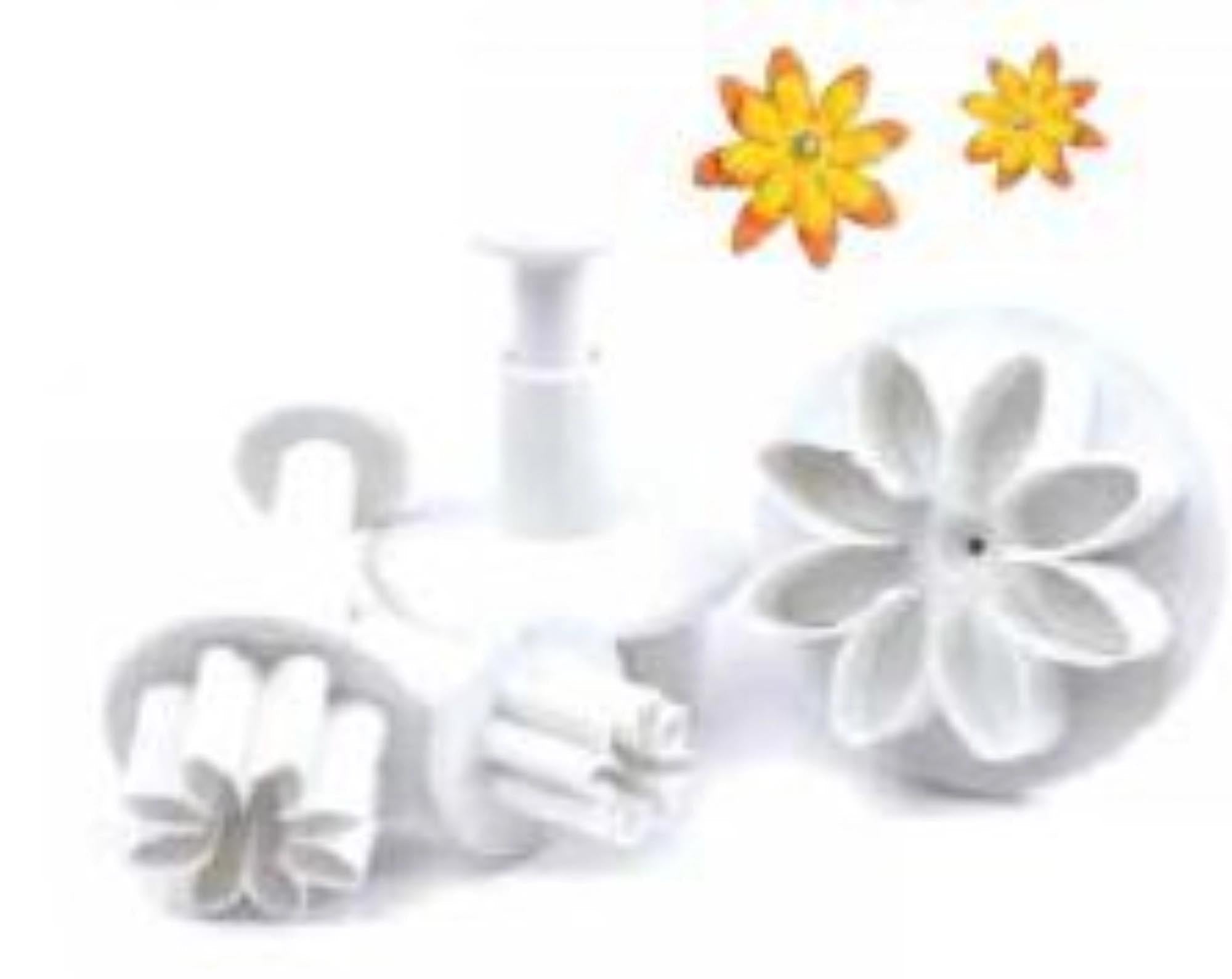 Kreative Blumenausstecher für Backkunst von Scrap Cooking.