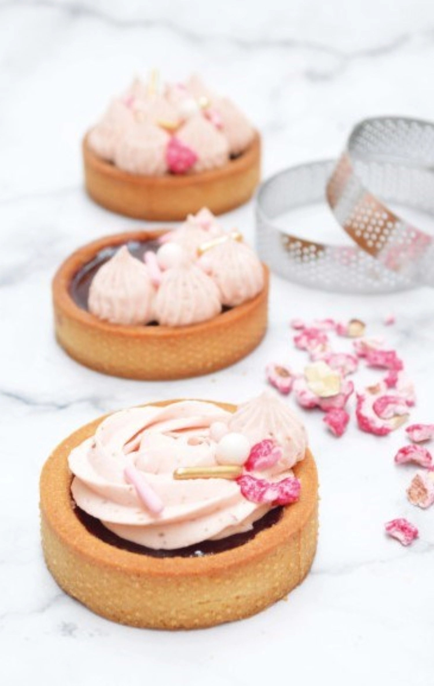 10 Set Gâteau Gold/Noir autour de 8 cm