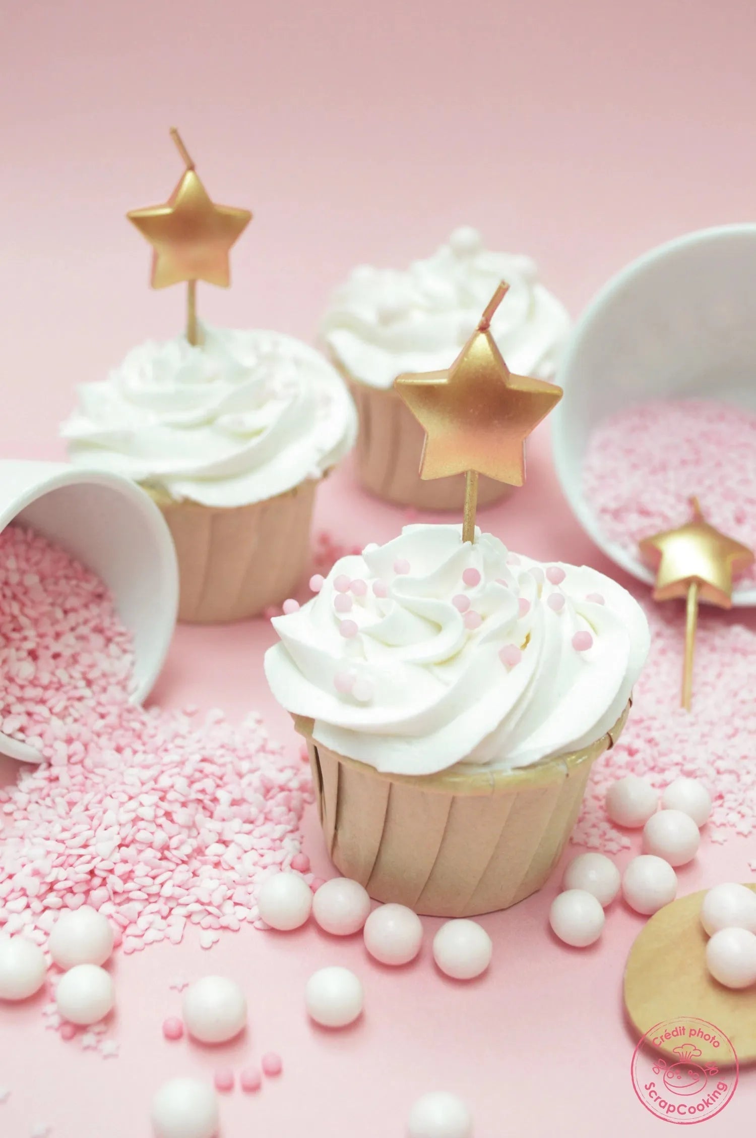 Kreative Tortendeko: 4er Set Pink Mix Zuckerdekor von Scrap Cooking.