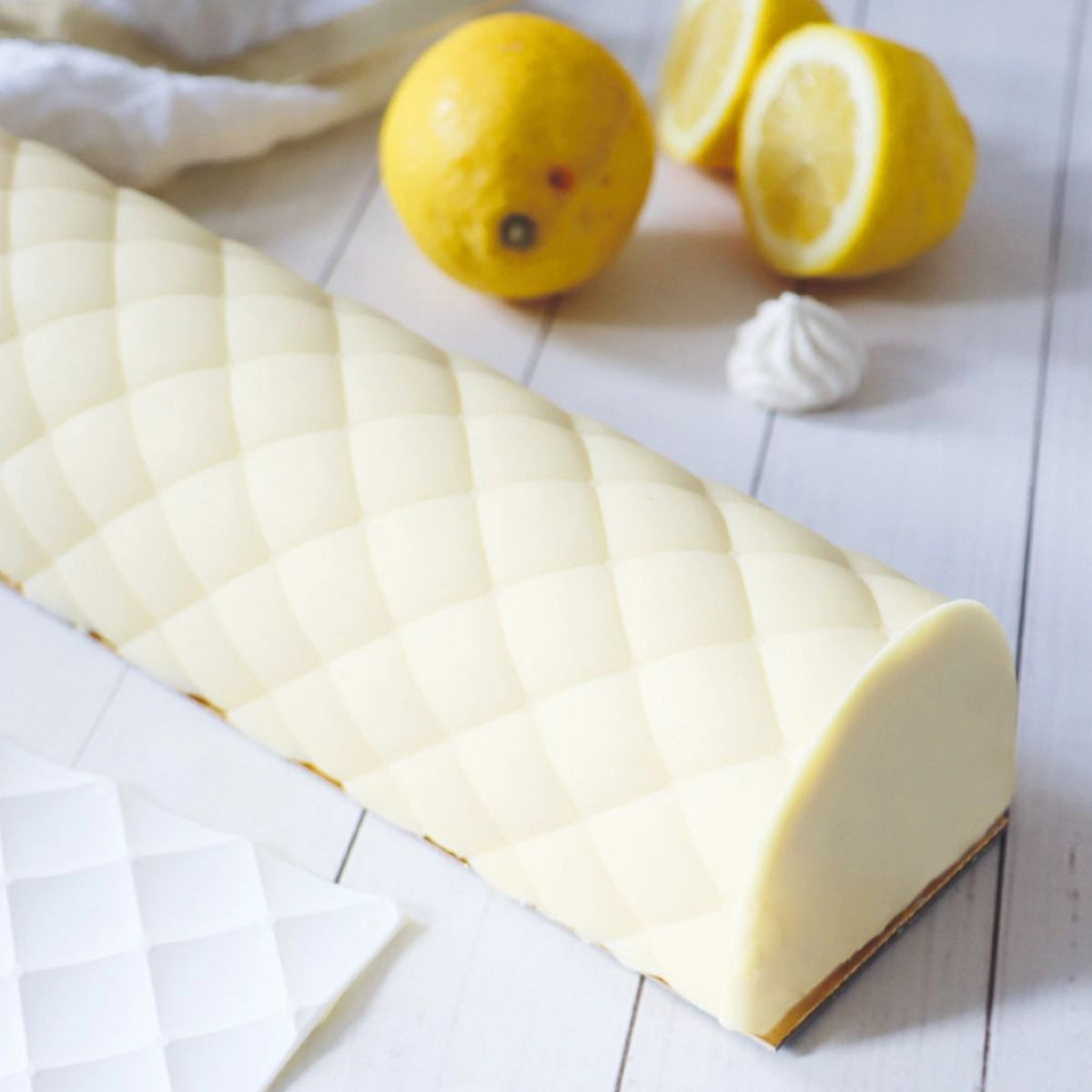 Schokoladenkuvertüre Blanc 190g in Weiss präsentiert im Onlineshop von KAQTU Design AG. Zutaten ist von Scrap Cooking
