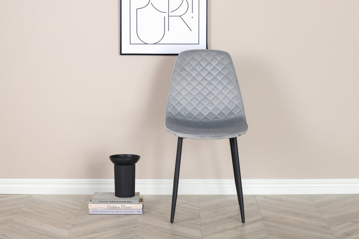 Polar Diamond Stuhl in Grau/Schwarz präsentiert im Onlineshop von KAQTU Design AG. Stuhl ist von Venture Home