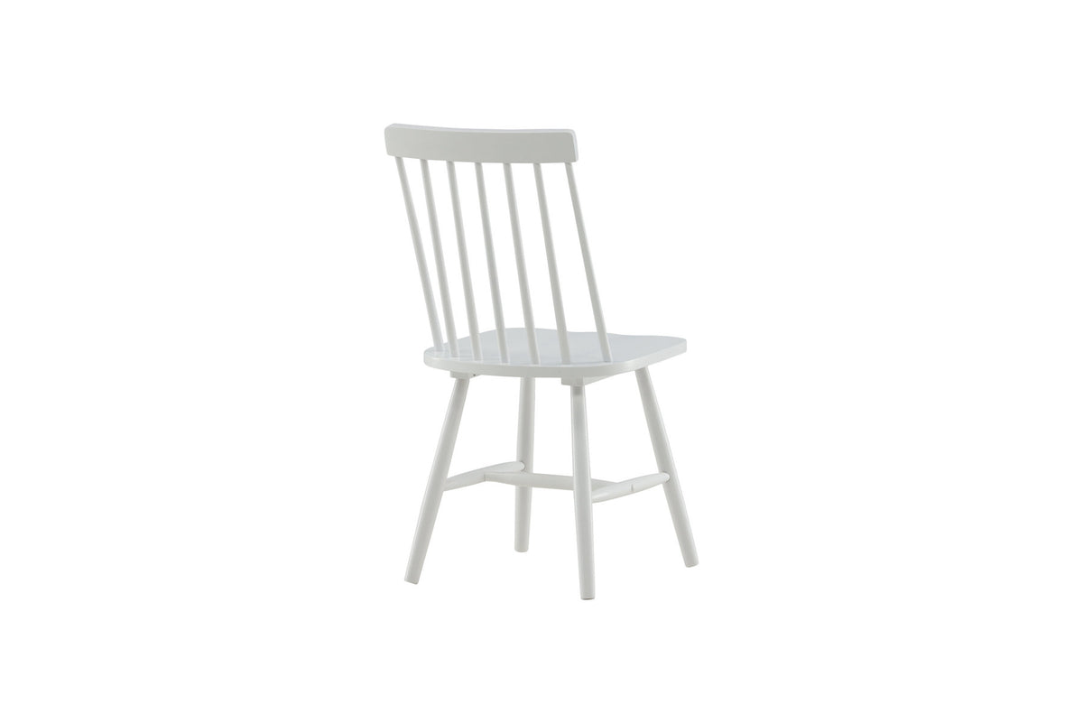 Lönneberga Stuhl in Weiss präsentiert im Onlineshop von KAQTU Design AG. Stuhl ist von Venture Home