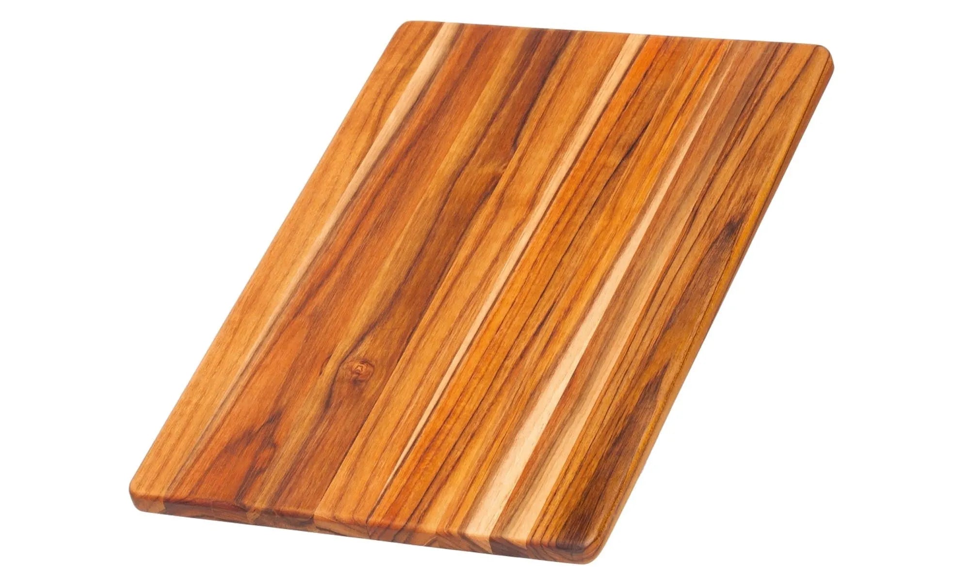 Elegantes Teak Schneide- und Servierbrett: robust, langlebig, antibakteriell, ideal für Küche und Tisch. Maße: 30,5 x 20 x 1,4 cm.