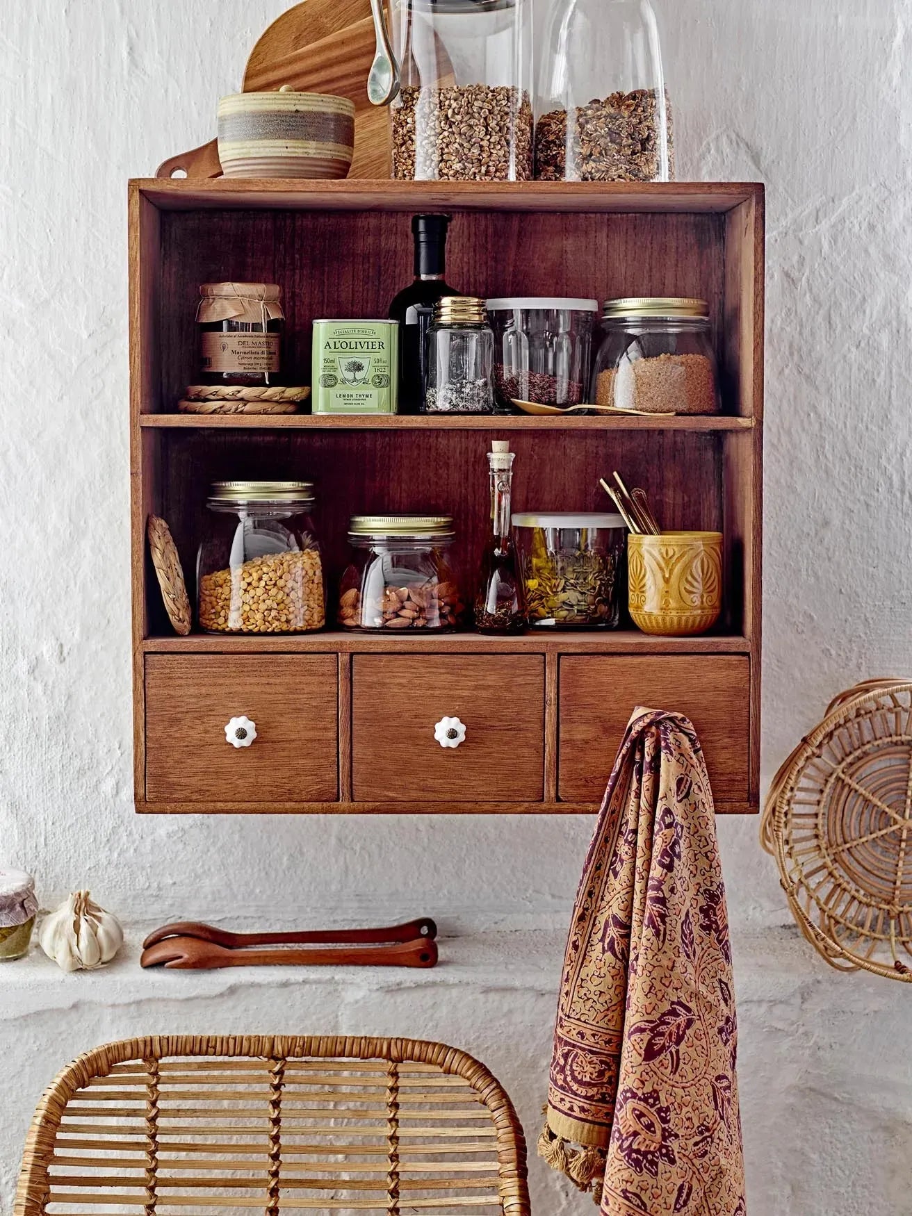 Tessa Glas mit Deckel von Bloomingville: Zeitloses Design für Zuhause.