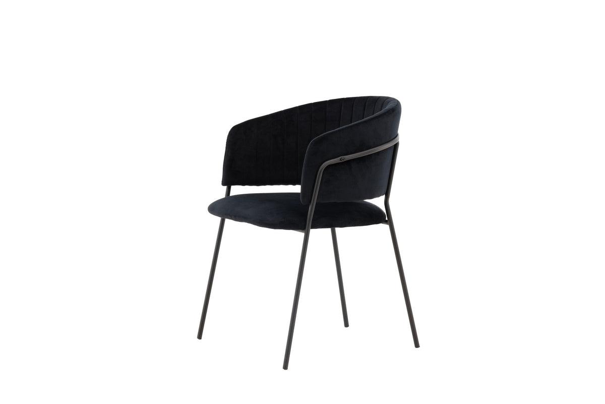 Selma Stuhl in Schwarz präsentiert im Onlineshop von KAQTU Design AG. Schalenstuhl mit Armlehne ist von Venture Home