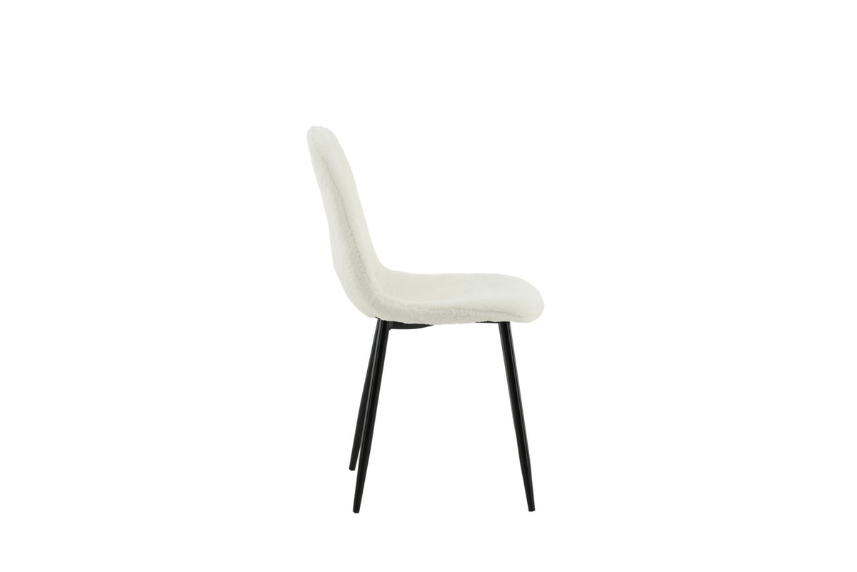 Polar Stuhl Fluff in Weiss präsentiert im Onlineshop von KAQTU Design AG. Stuhl ist von Venture Home