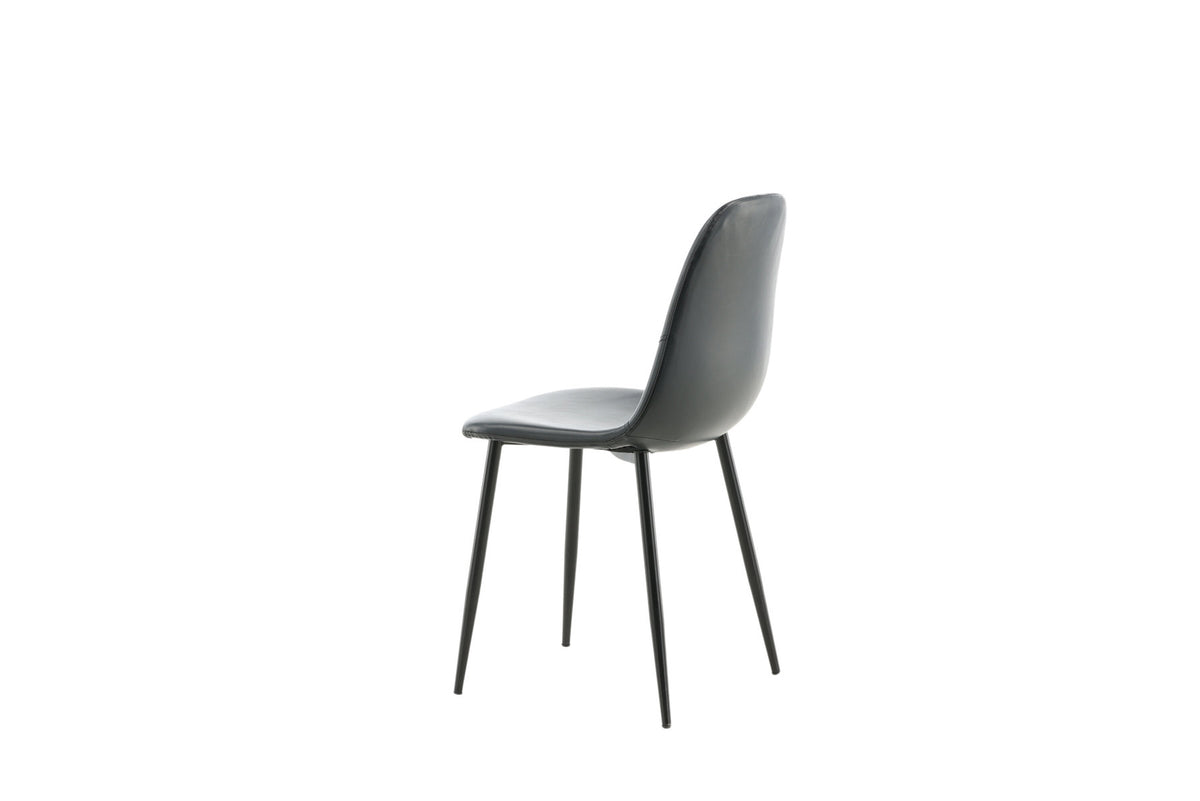 Polar Stuhl in Schwarz präsentiert im Onlineshop von KAQTU Design AG. Stuhl ist von Venture Home