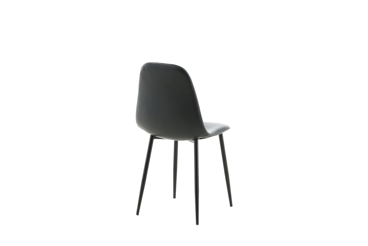 Polar Stuhl in Schwarz präsentiert im Onlineshop von KAQTU Design AG. Stuhl ist von Venture Home