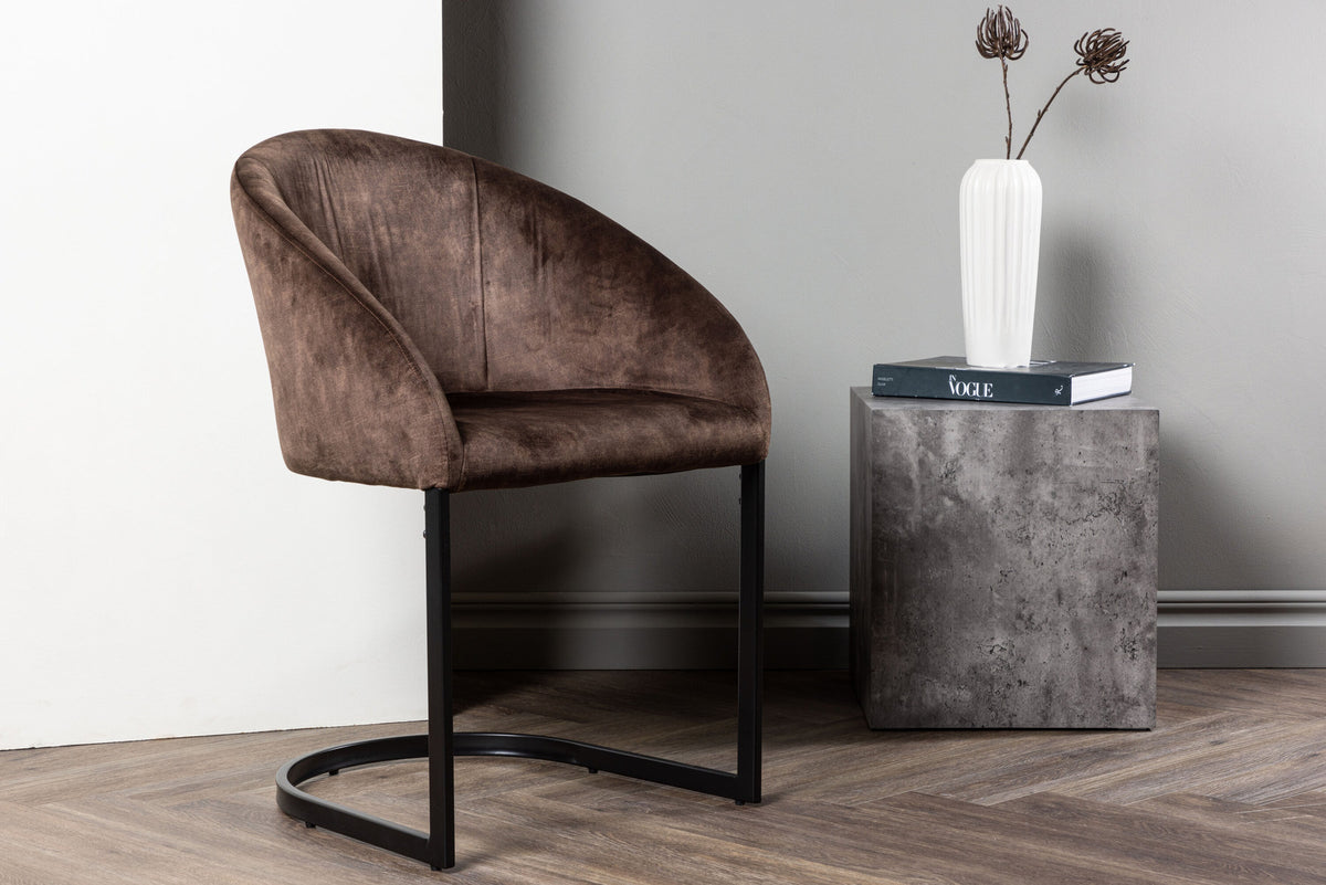 Evening Stuhl in Dunkelbraun präsentiert im Onlineshop von KAQTU Design AG. Schalenstuhl ist von Venture Home
