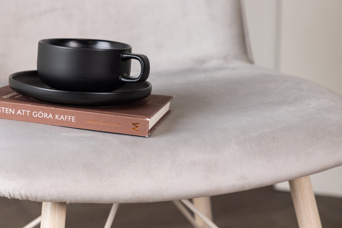 Everyday Stuhl in Grau präsentiert im Onlineshop von KAQTU Design AG. Stuhl ist von Venture Home
