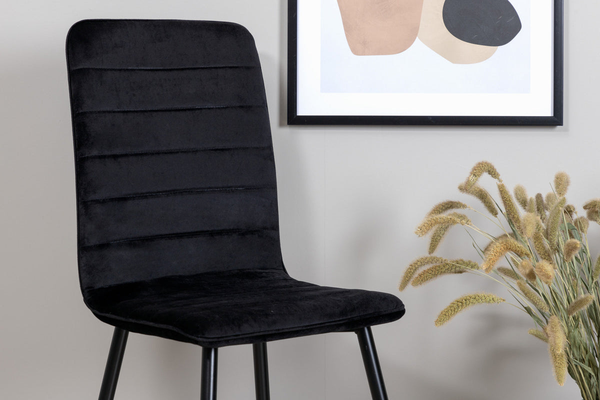 Windu Stuhl in Schwarz präsentiert im Onlineshop von KAQTU Design AG. Stuhl ist von Venture Home