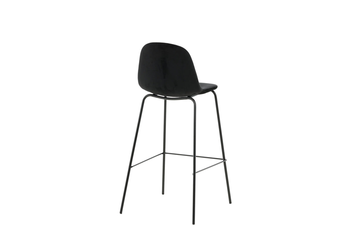 Polar Barstuhl in Schwarz präsentiert im Onlineshop von KAQTU Design AG. Barstuhl ist von Venture Home