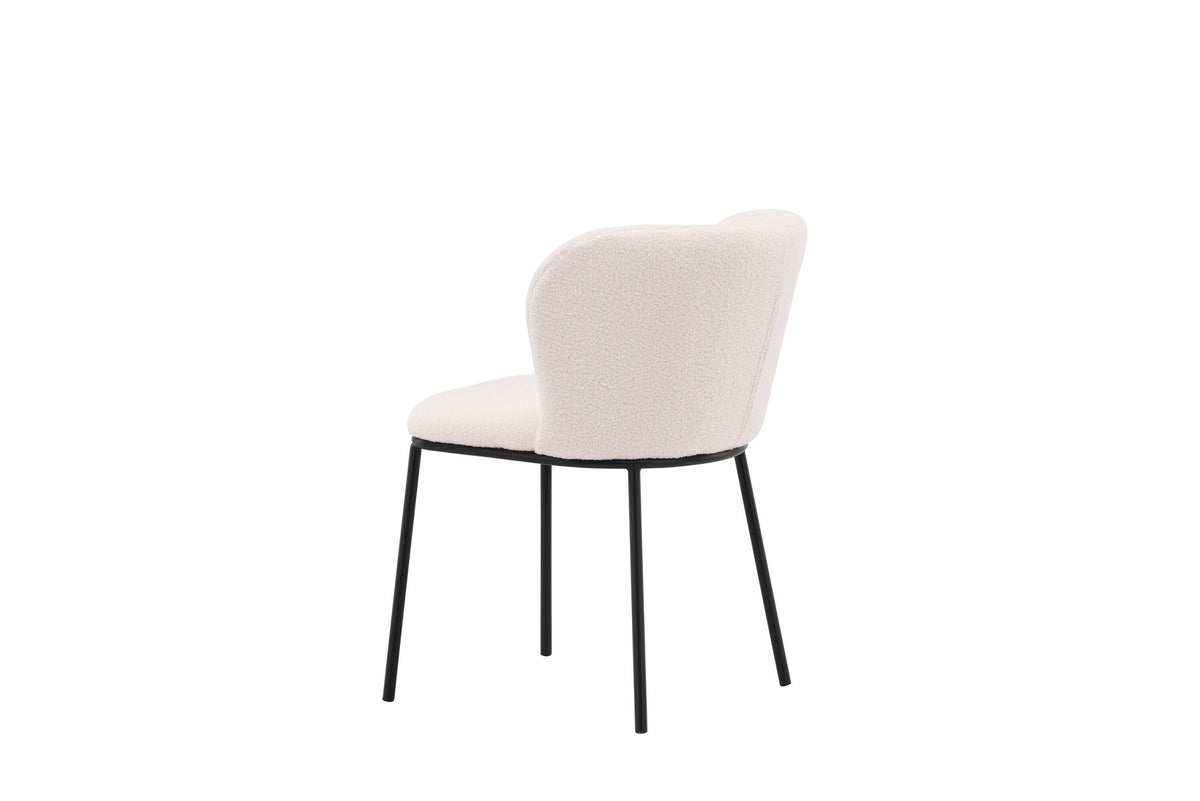 Edina Stuhl in Weiss präsentiert im Onlineshop von KAQTU Design AG. Schalenstuhl ist von Venture Home