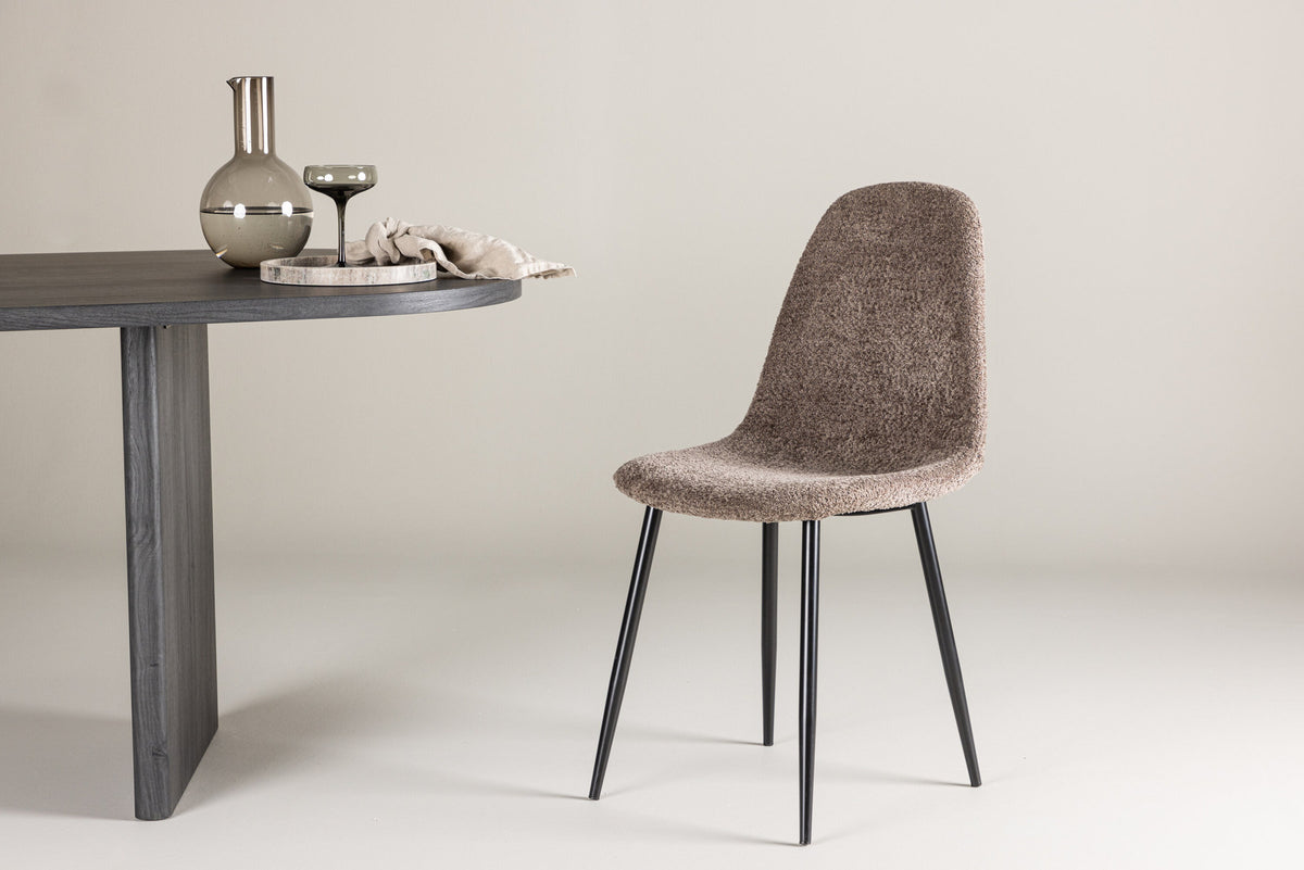 Polar Esszimmerstuhl in Grau präsentiert im Onlineshop von KAQTU Design AG. Stuhl ist von Venture Home
